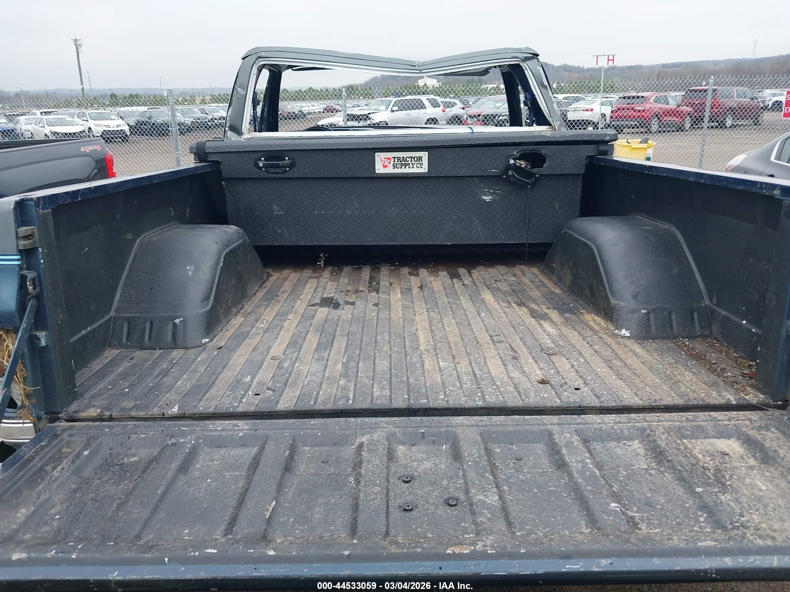 1985 Chevrolet K10 Blue vin: 1GCEK14H7FF404876
