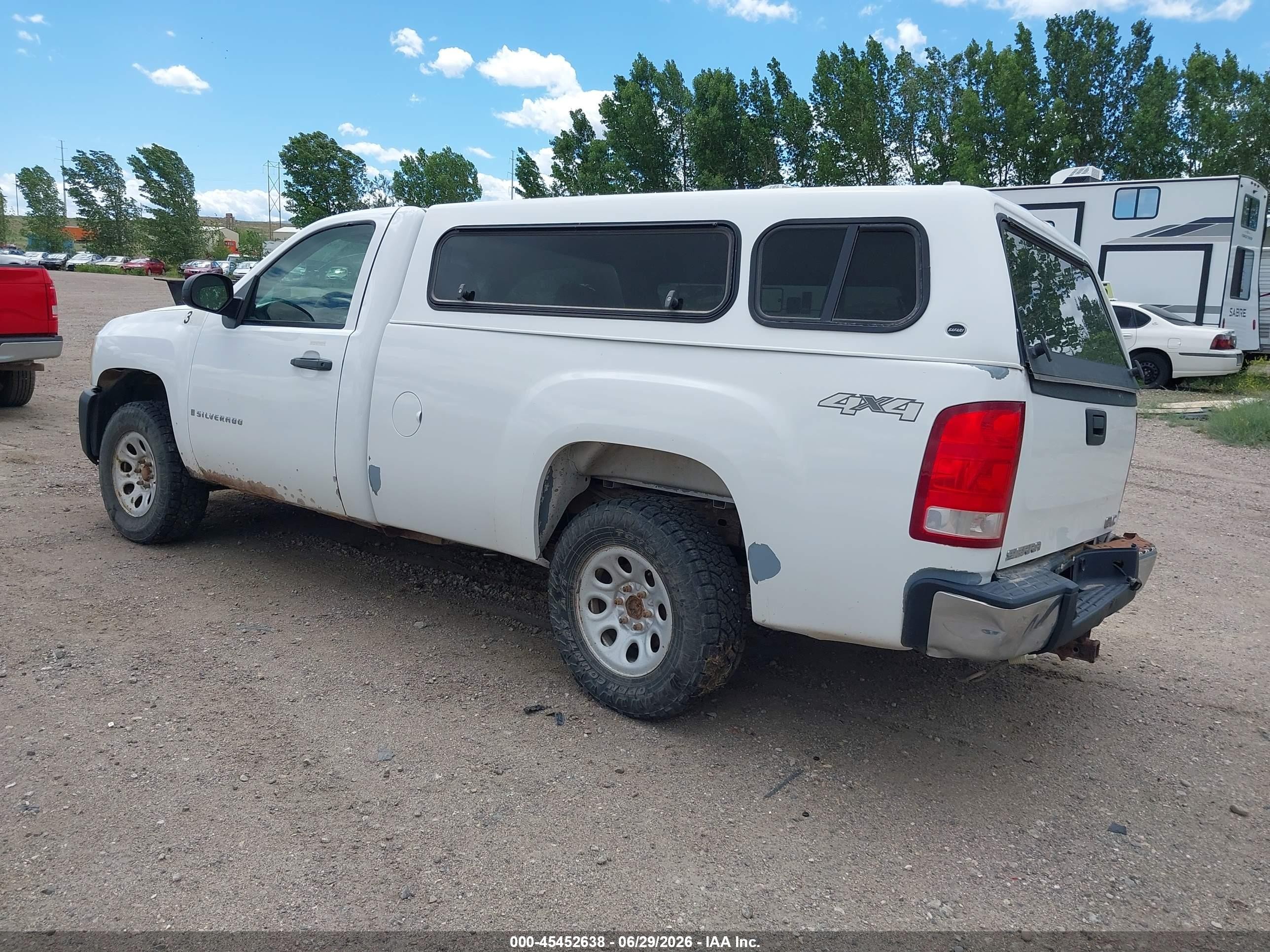 2008 Chevrolet Silverado 1500 Work Truck White vin: 1GCEK14J68Z324182