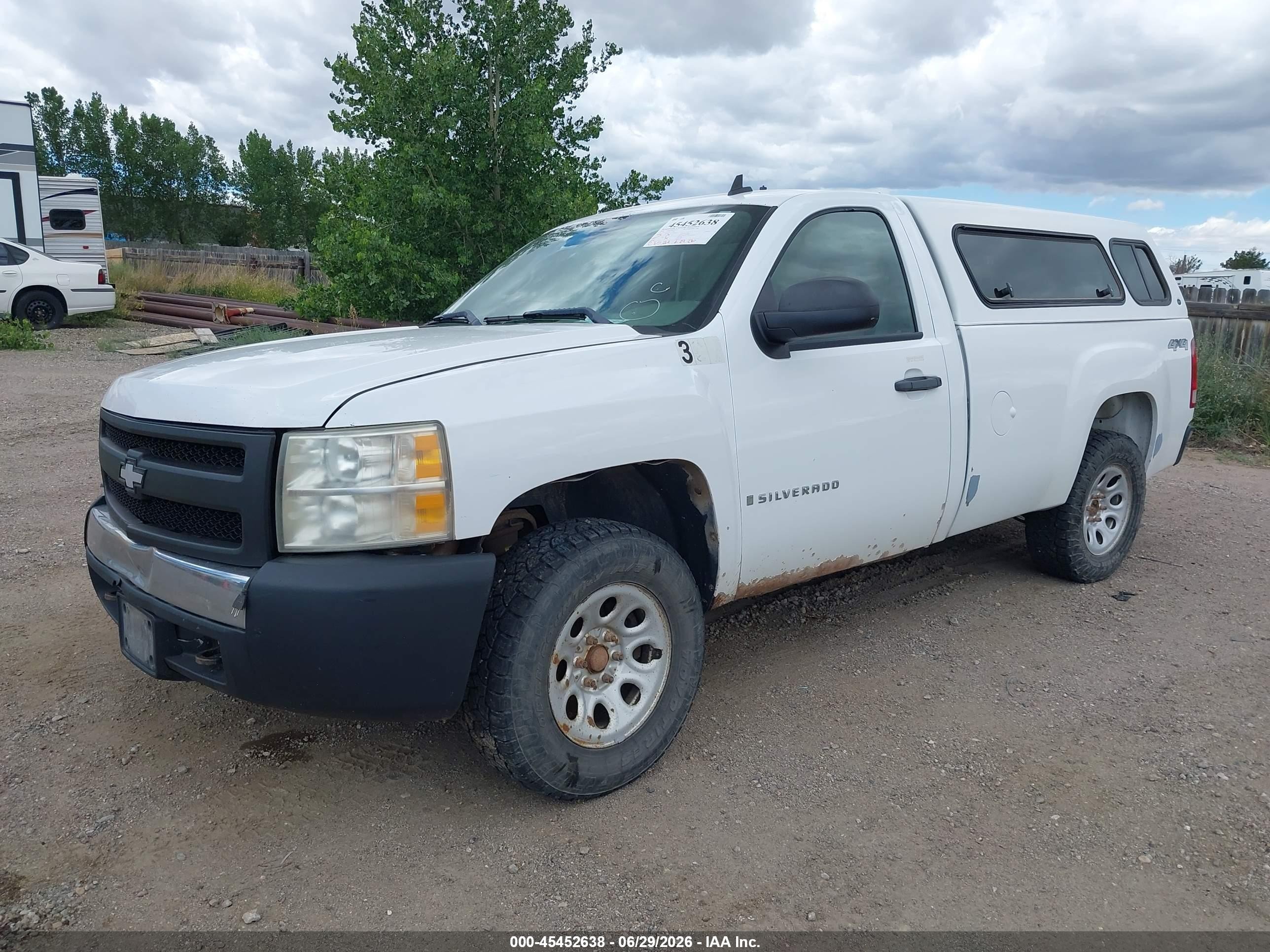 2008 Chevrolet Silverado 1500 Work Truck White vin: 1GCEK14J68Z324182