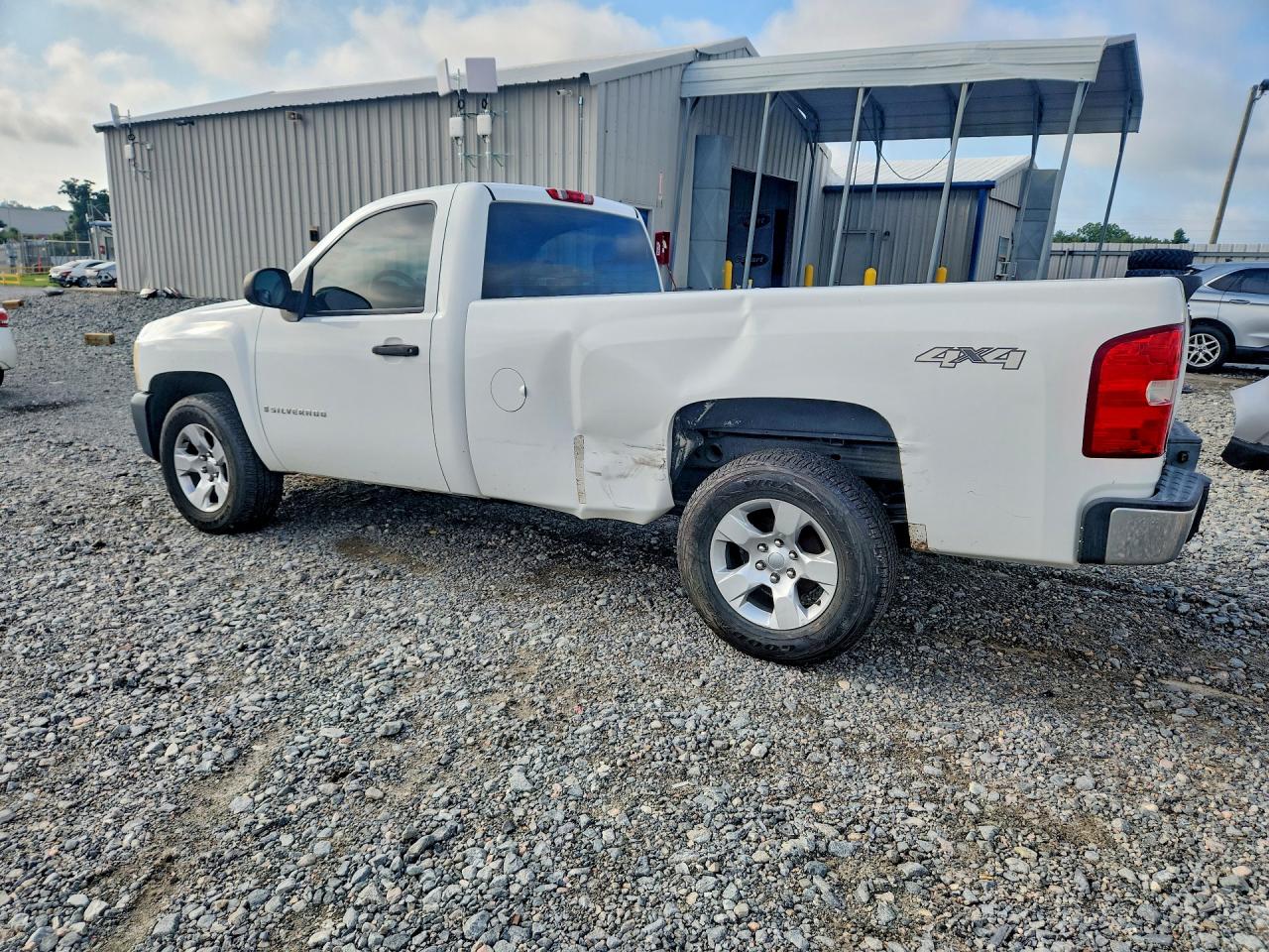 2009 Chevrolet Silverado K1500 White vin: 1GCEK14J99Z191970
