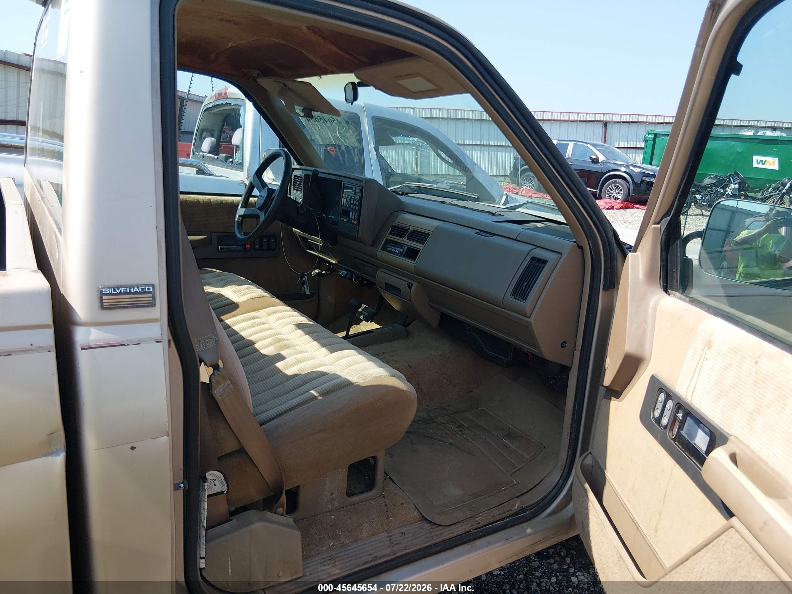 1993 Chevrolet Gmt-400 K1500 Beige vin: 1GCEK14K3PZ225312