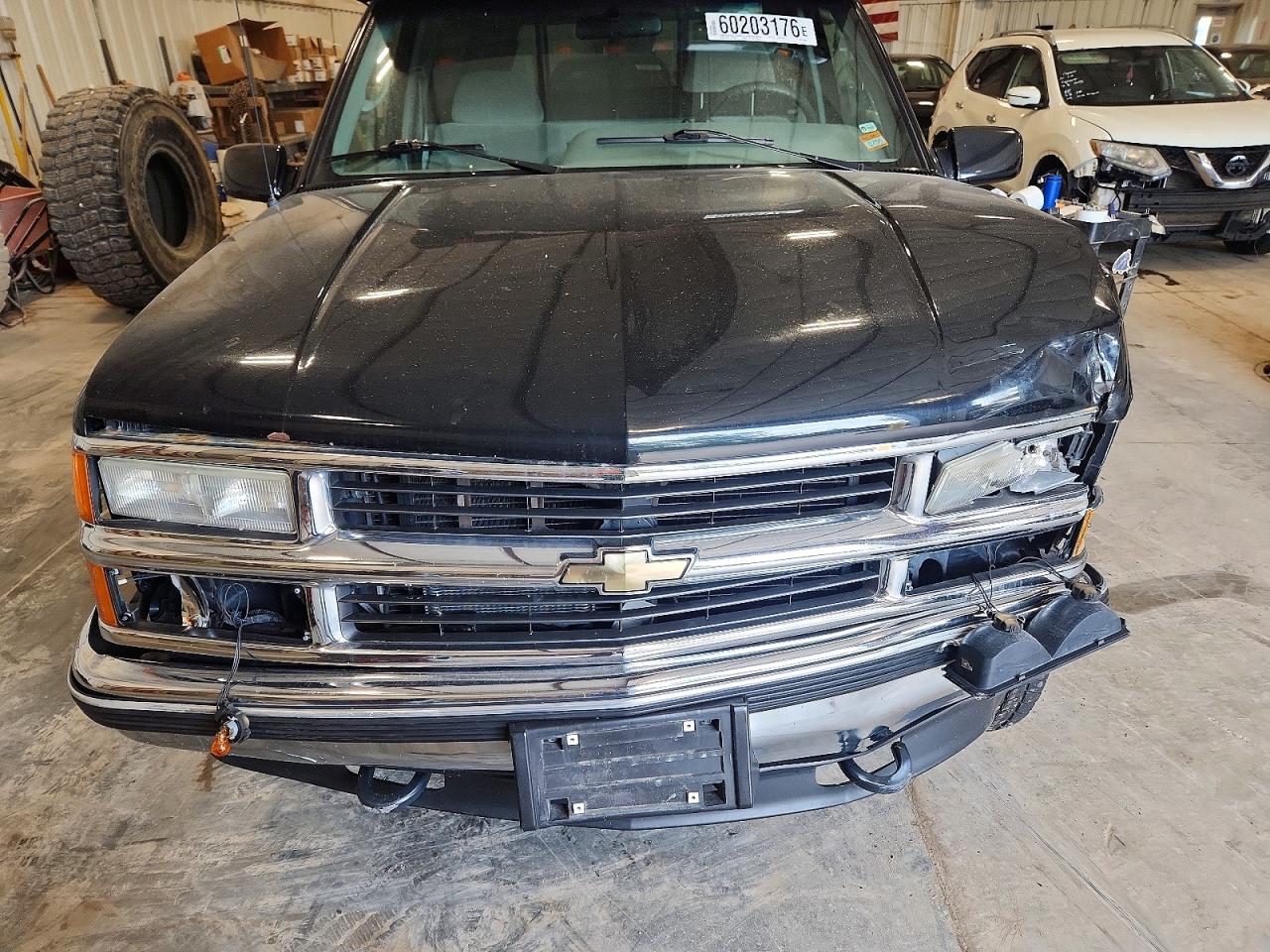1995 Chevrolet Gmt-400 K1500 Черный vin: 1GCEK14K4SZ143596