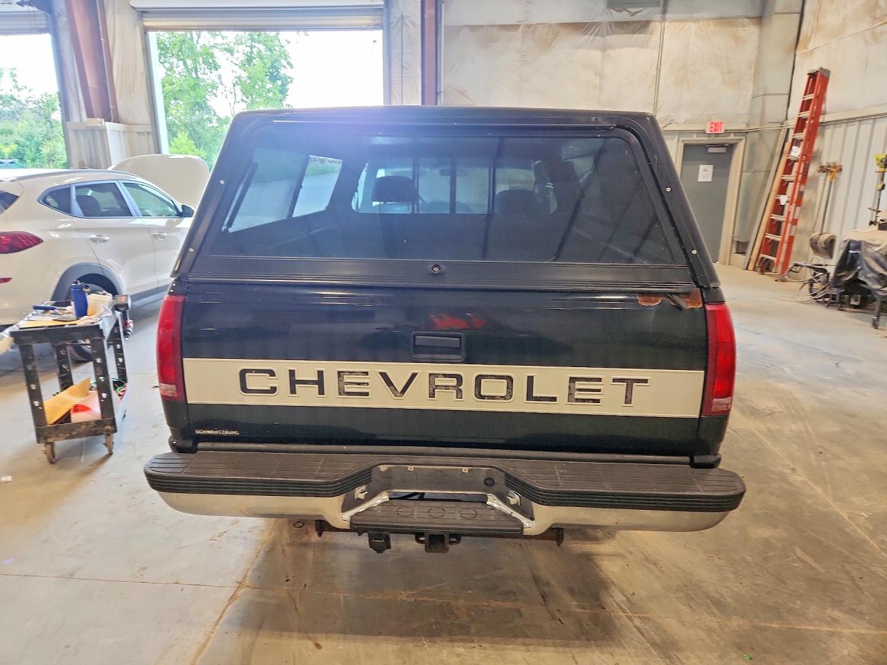 1995 Chevrolet Gmt-400 K1500 Черный vin: 1GCEK14K4SZ143596