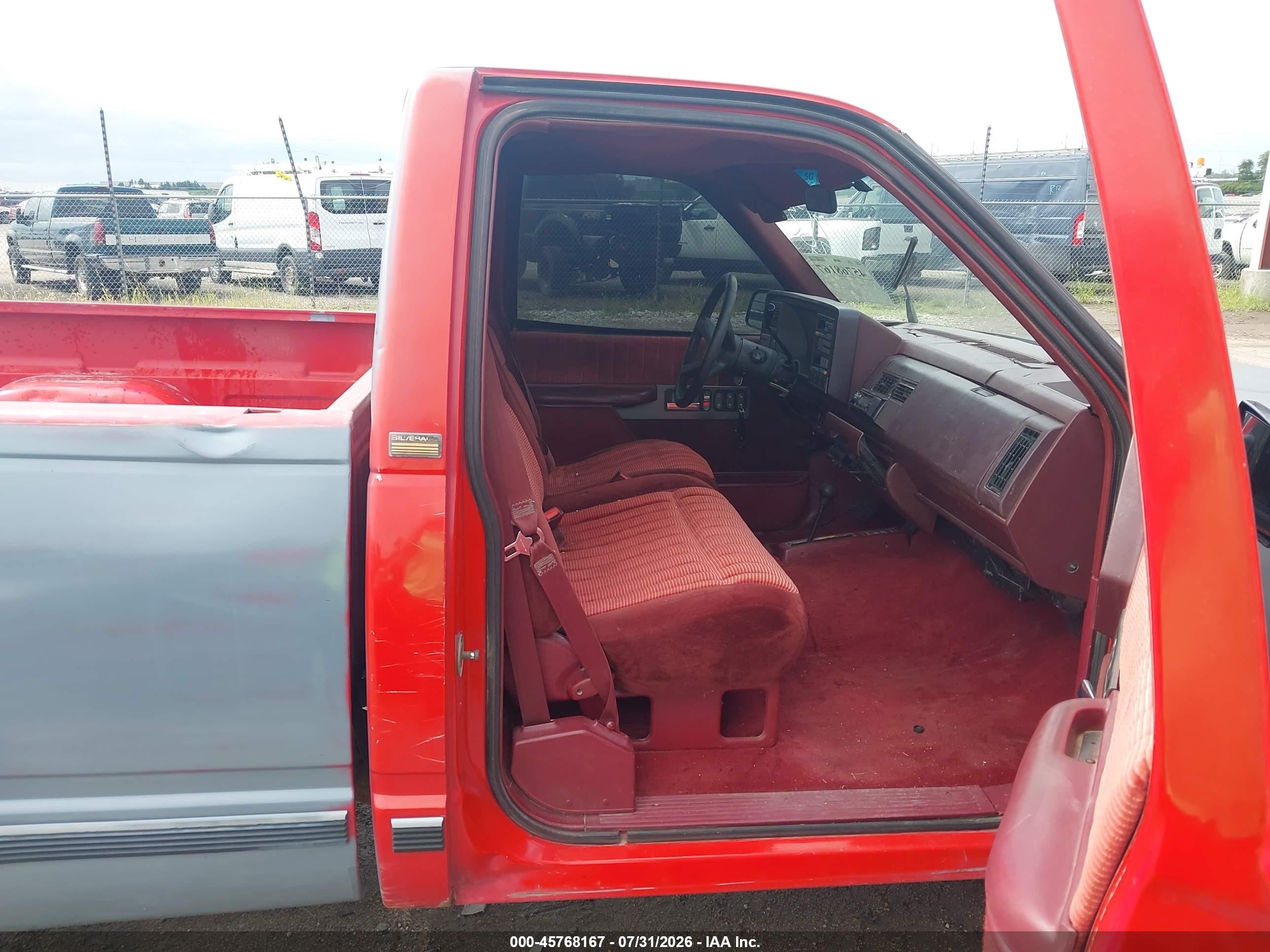 1993 Chevrolet Gmt-400 K1500 Red vin: 1GCEK14K5PZ162715