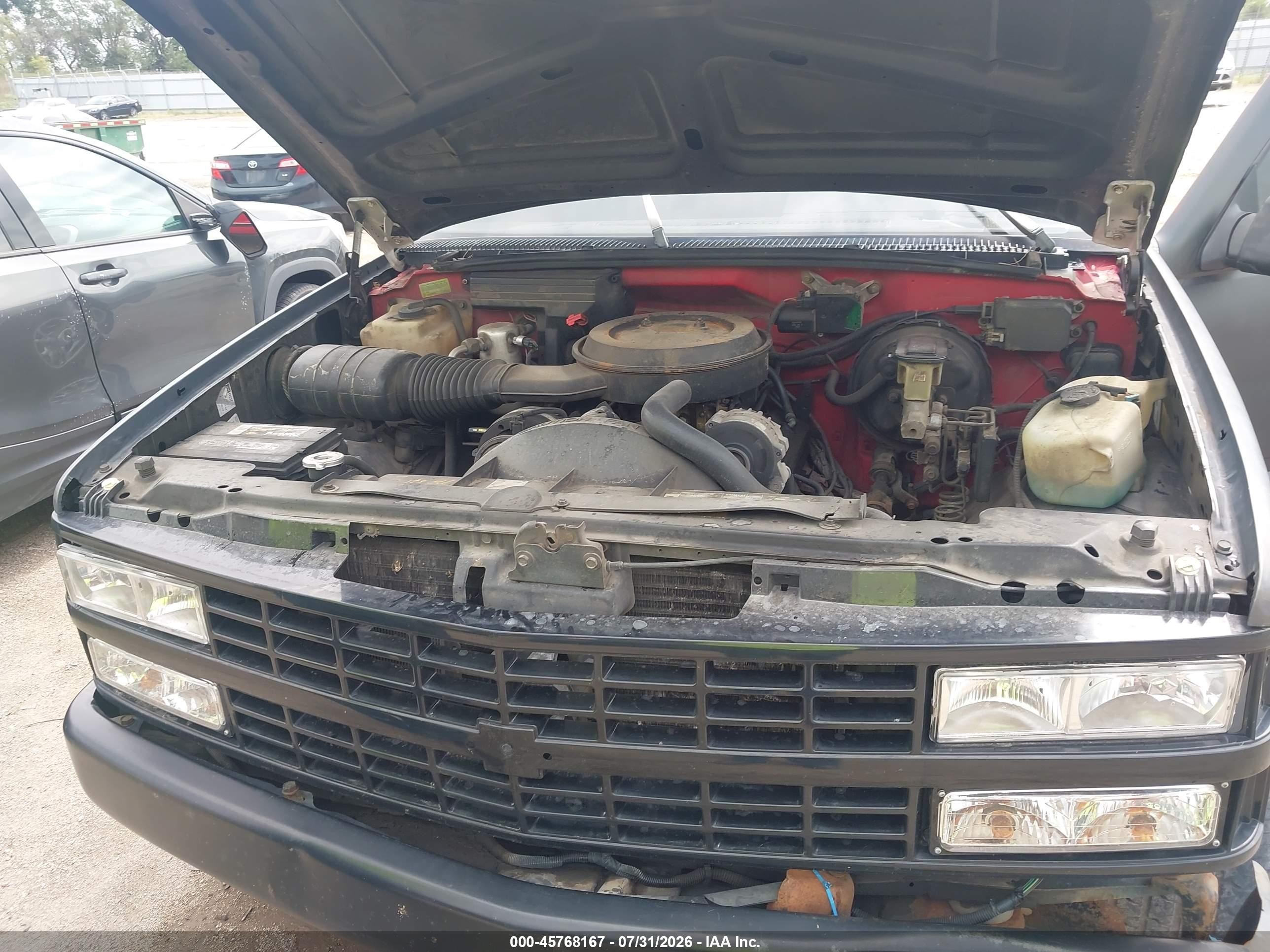 1993 Chevrolet Gmt-400 K1500 Red vin: 1GCEK14K5PZ162715