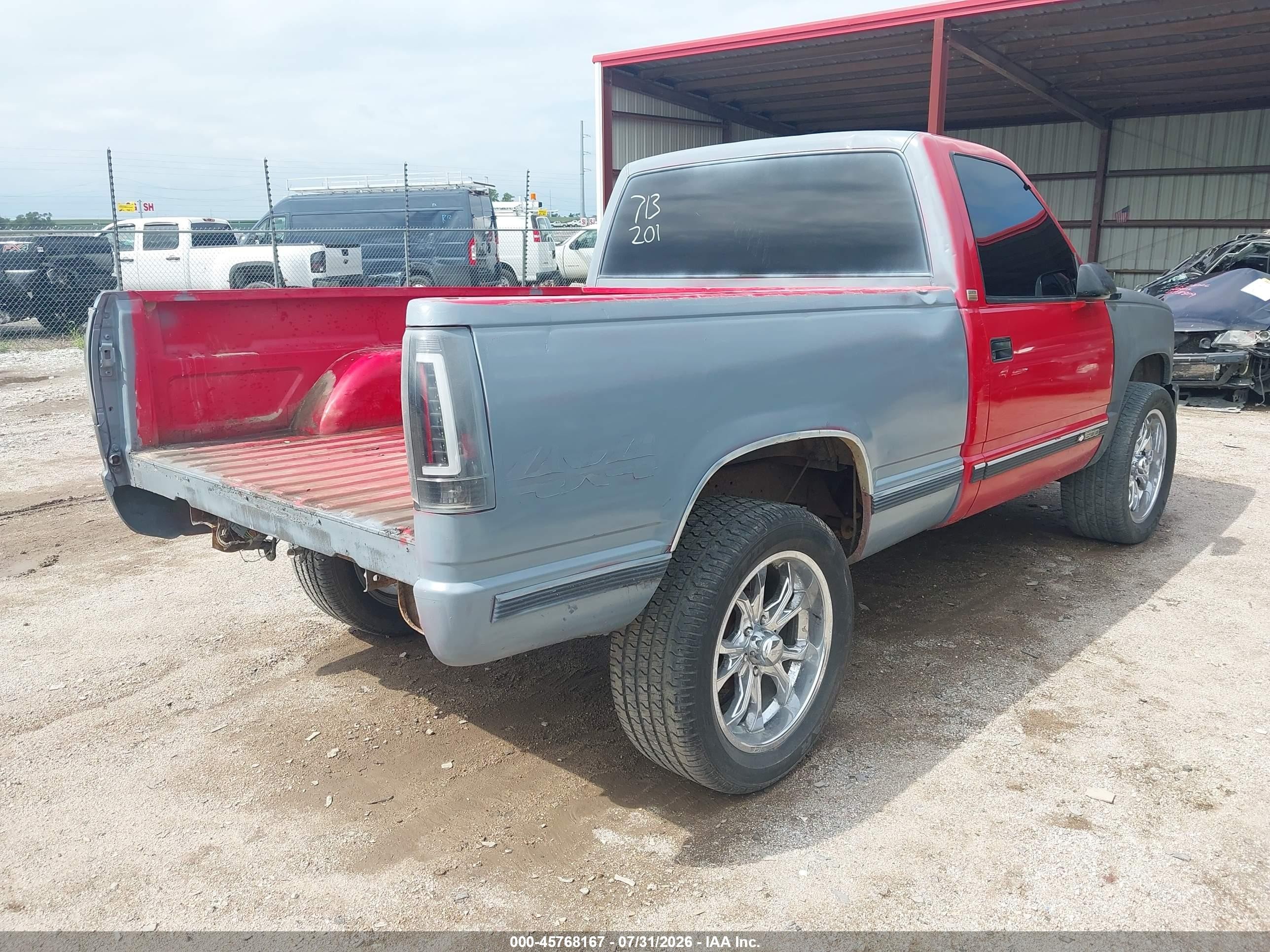 1993 Chevrolet Gmt-400 K1500 Red vin: 1GCEK14K5PZ162715