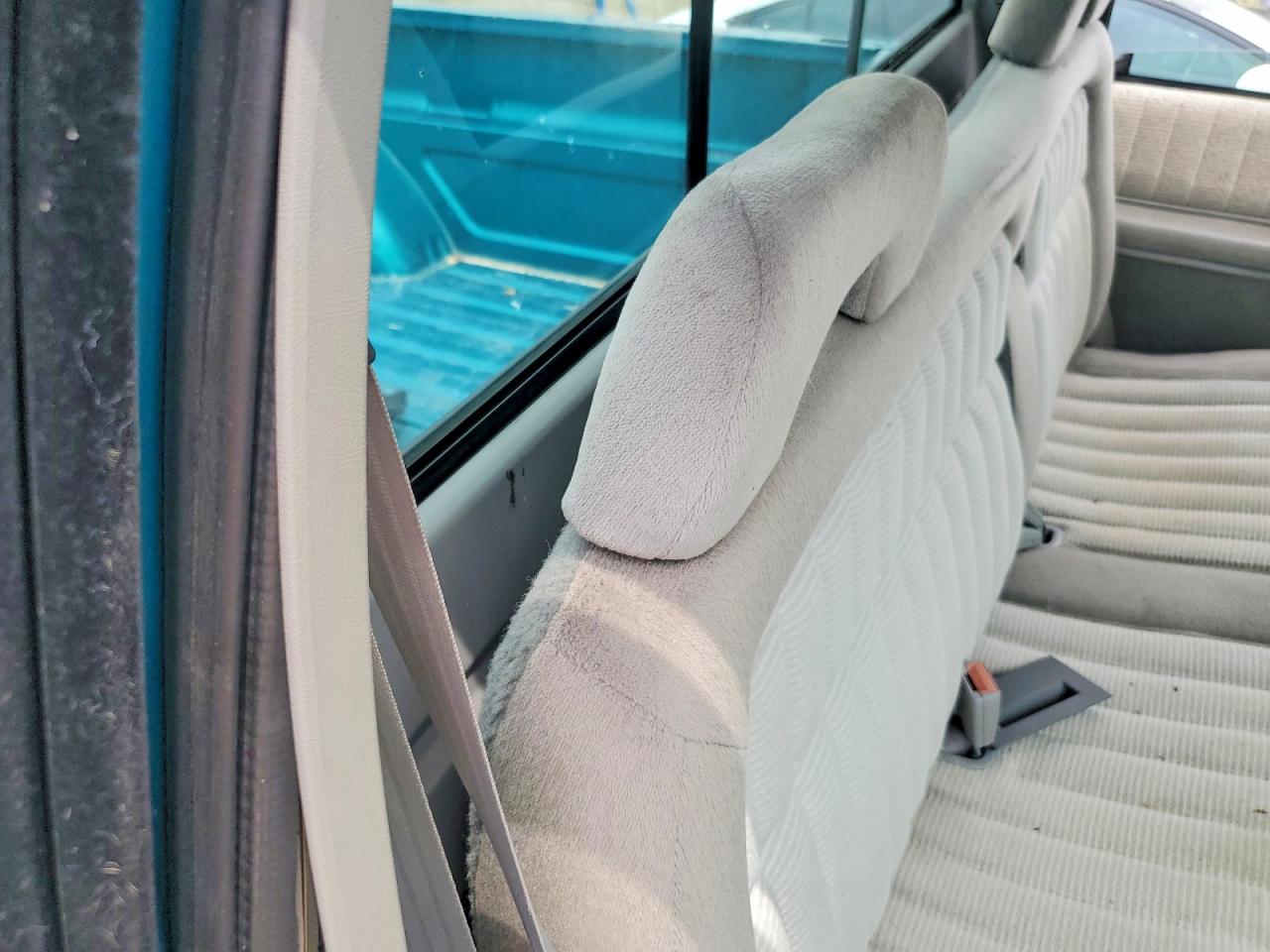 1994 Chevrolet Gmt-400 K1500 Turquoise vin: 1GCEK14K6RZ217109