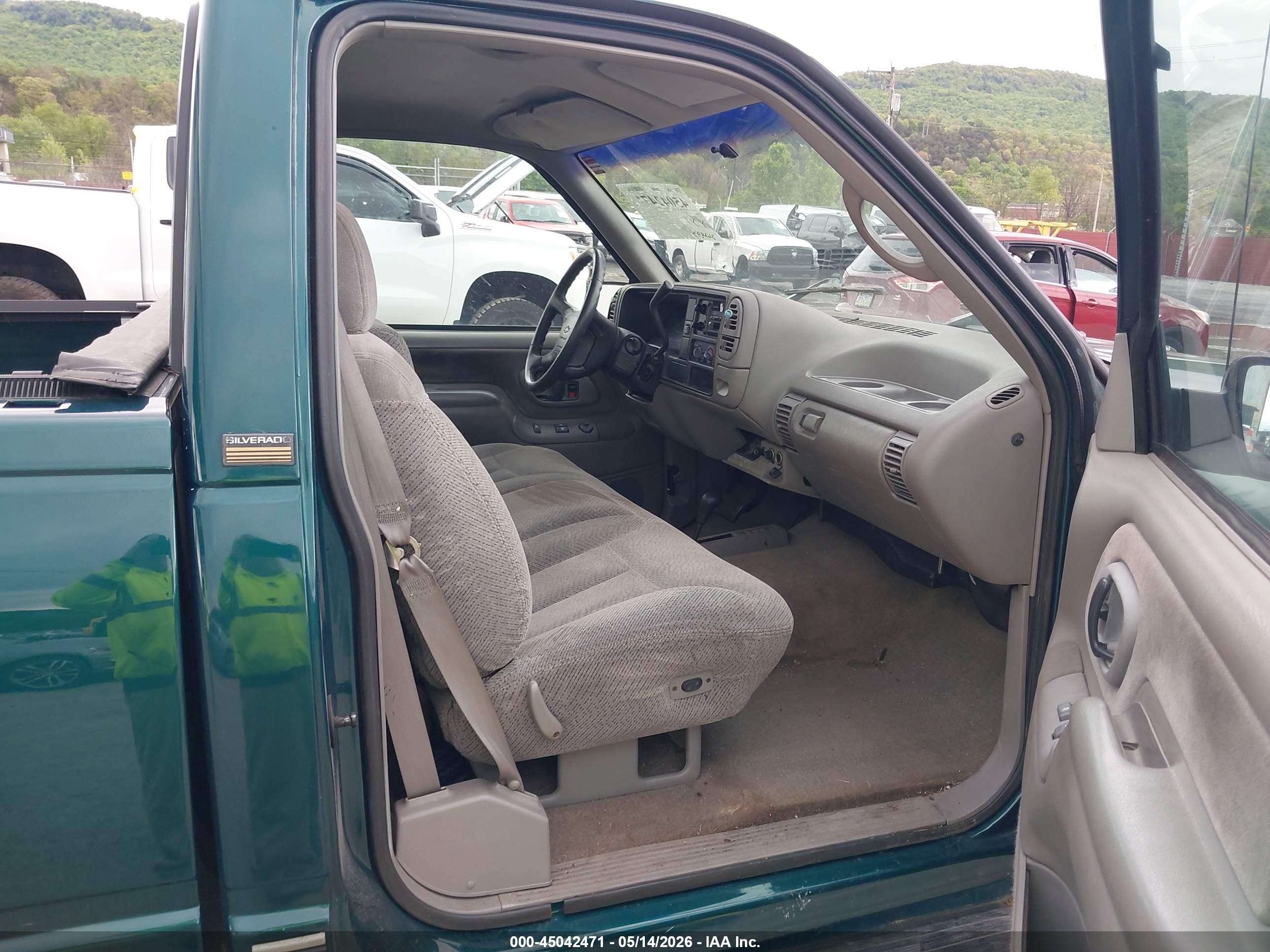 1995 Chevrolet Gmt-400 K1500 Green vin: 1GCEK14K6SE241827