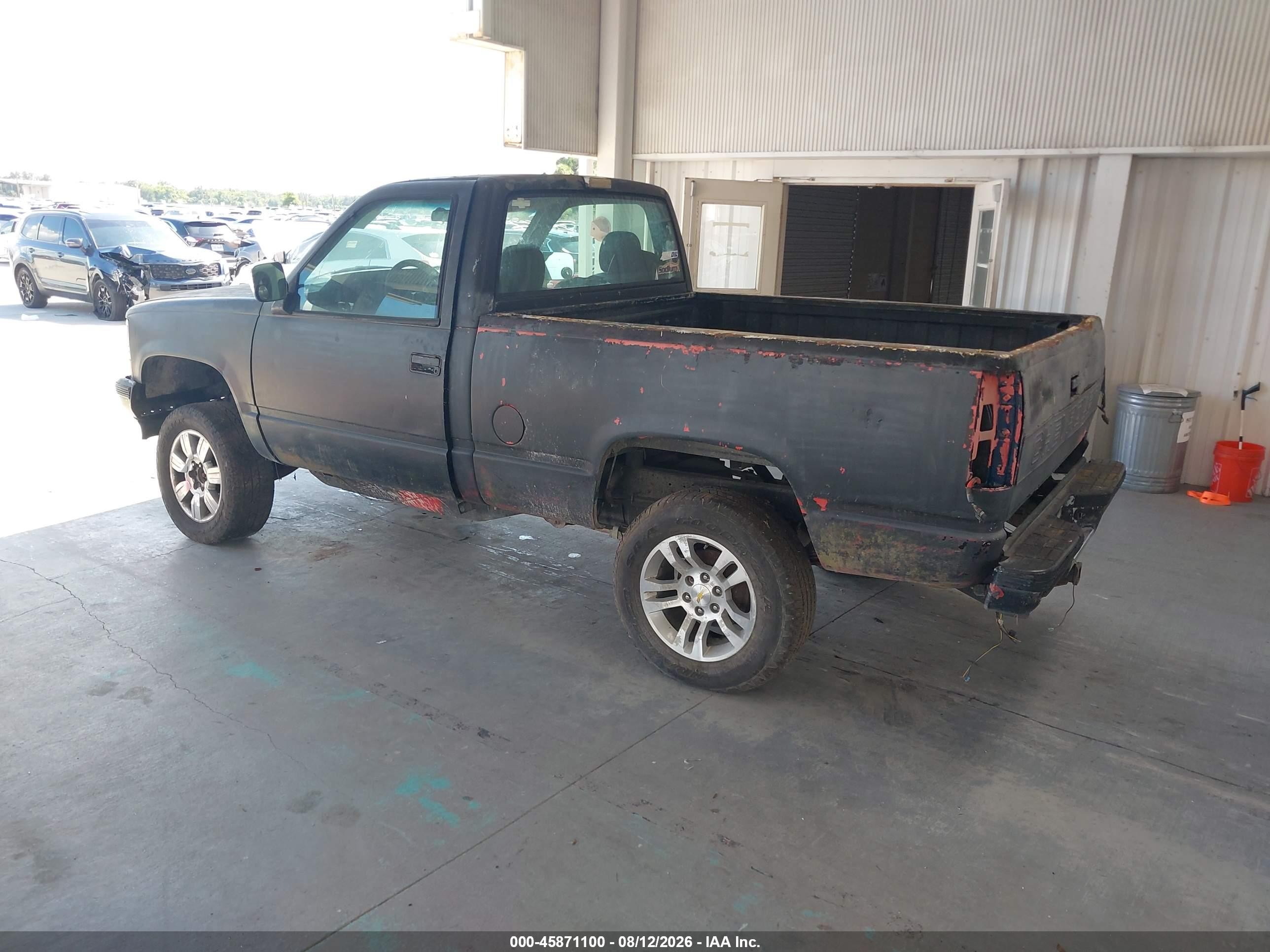 1993 Chevrolet Gmt-400 K1500 Black vin: 1GCEK14K8PZ167522