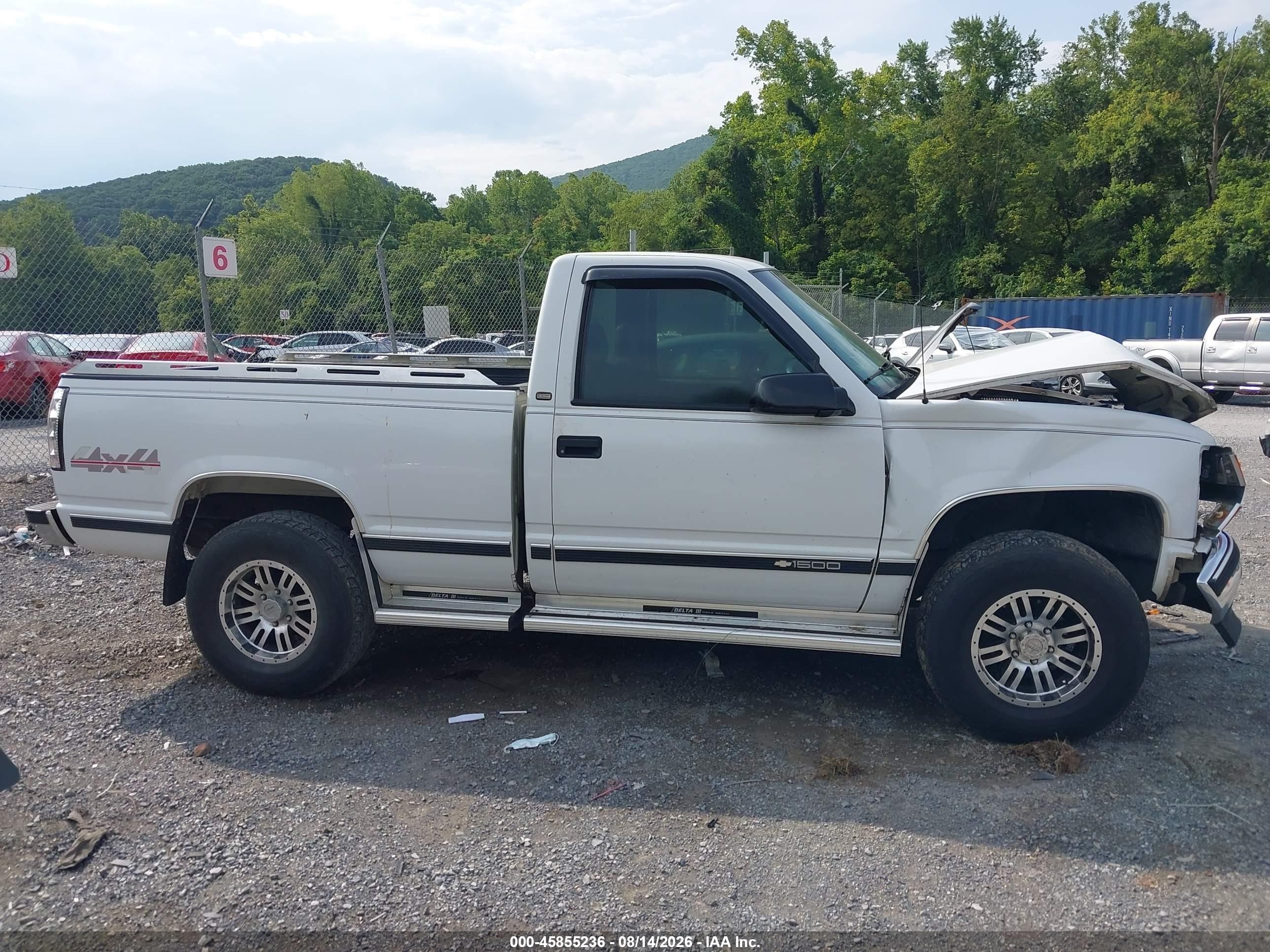1997 Chevrolet K1500 Fleetside White vin: 1GCEK14M0VZ220731