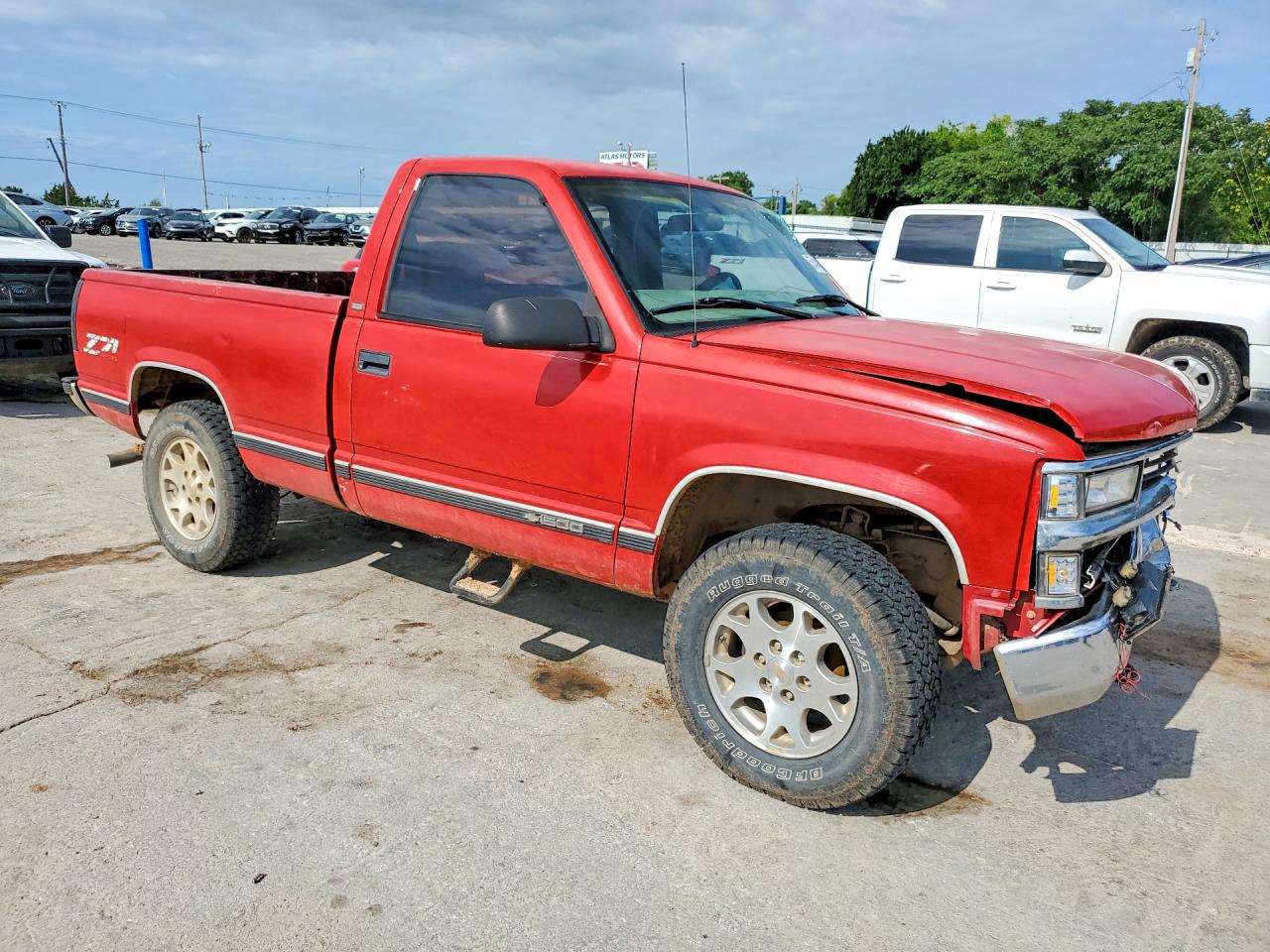 1998 Chevrolet Gmt-400 Red vin: 1GCEK14R0WZ112204