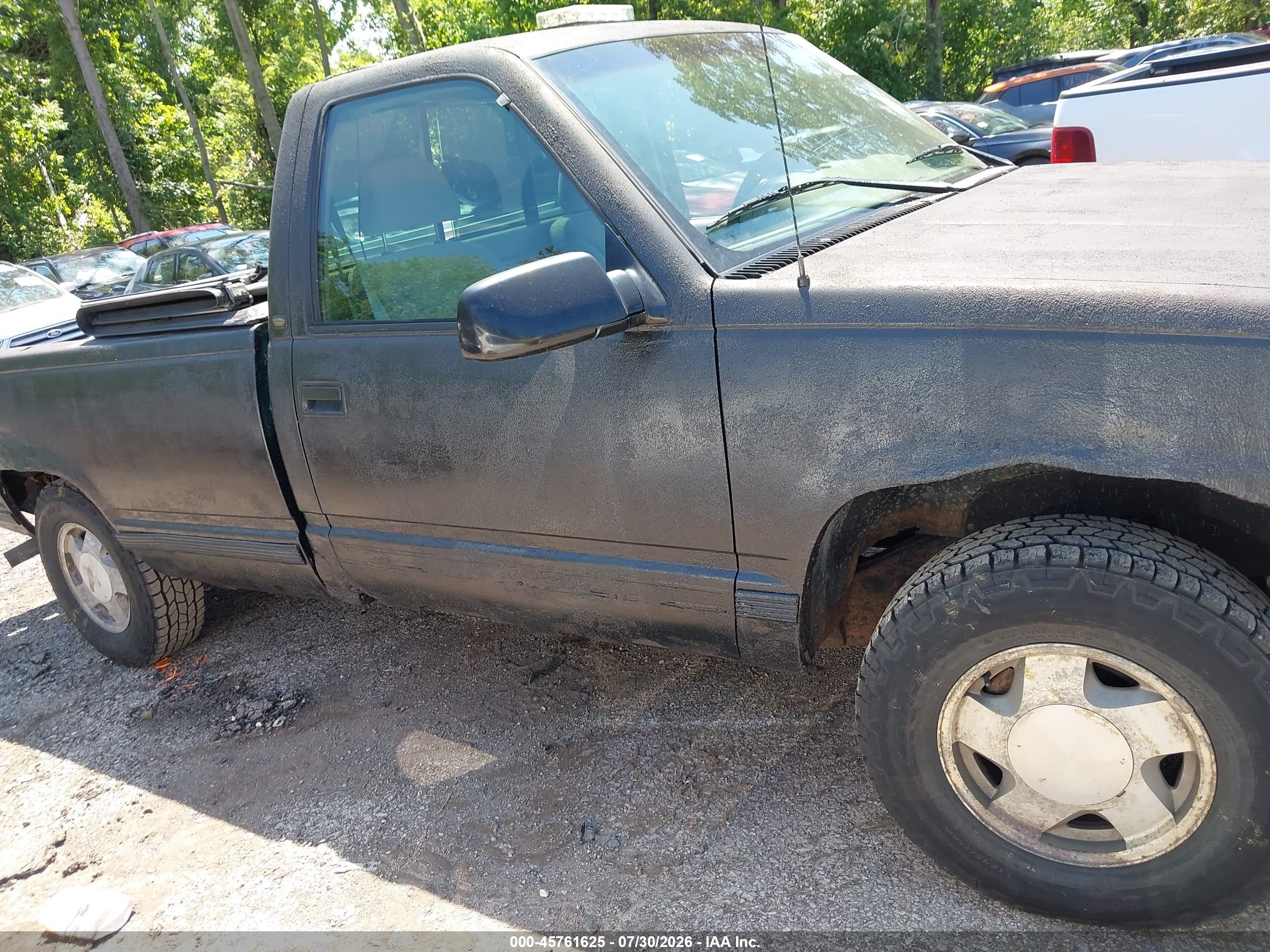 1996 Chevrolet Gmt-400 K1500 Black vin: 1GCEK14R3TE267199