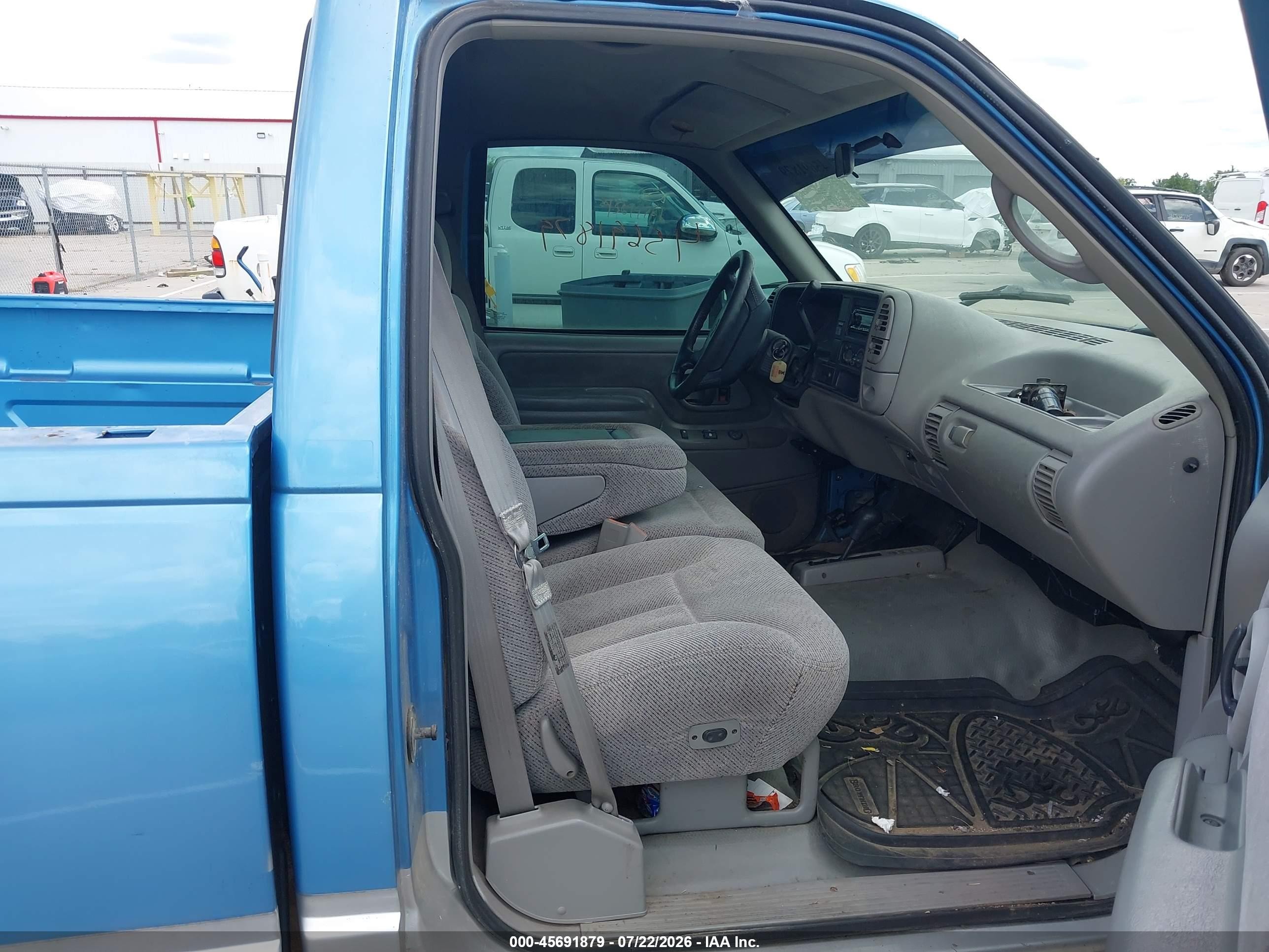 1996 Chevrolet Gmt-400 K1500 Синий vin: 1GCEK14R3TZ135830