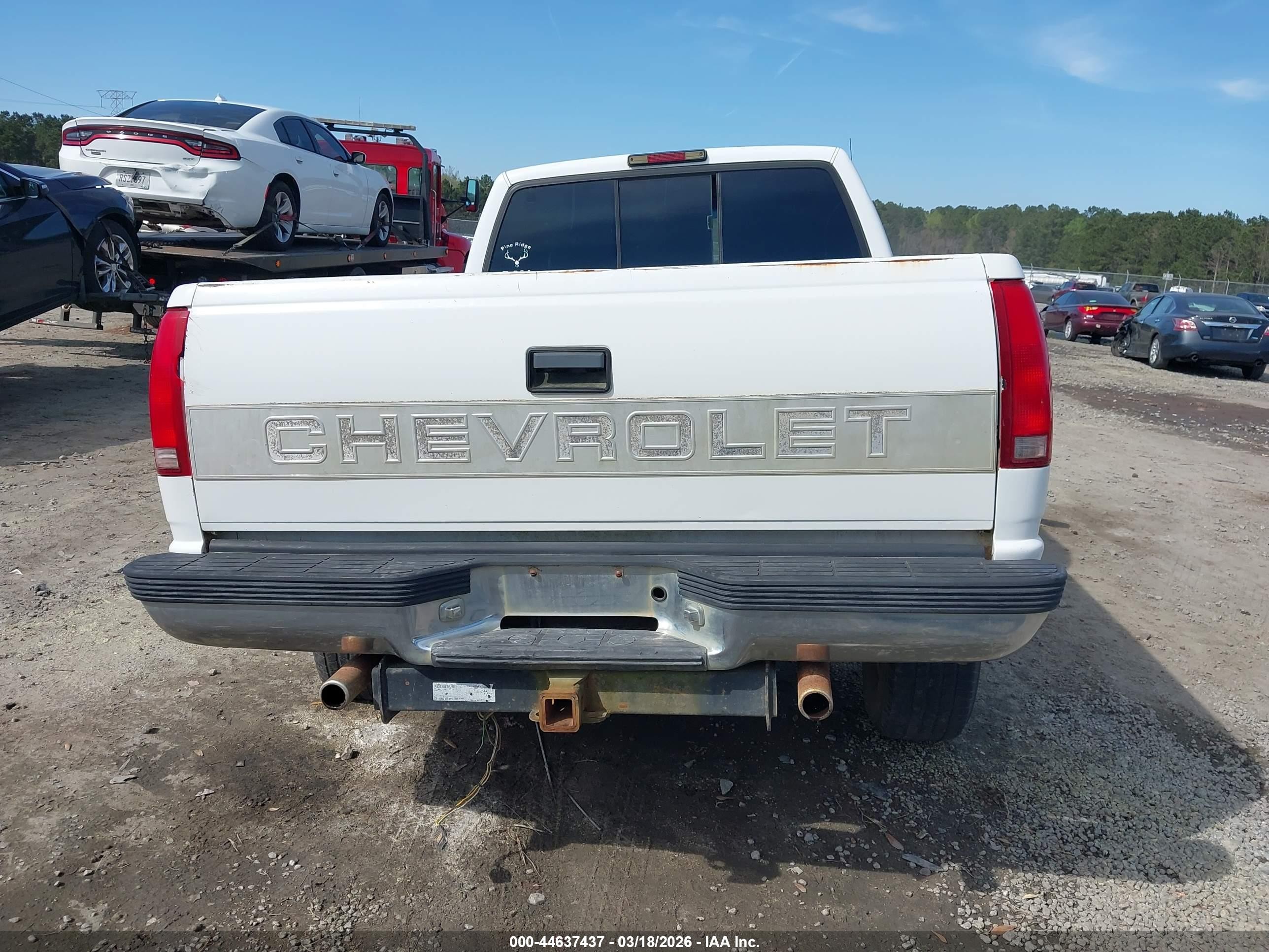 1997 Chevrolet K1500 Fleetside White vin: 1GCEK14R5VZ226973