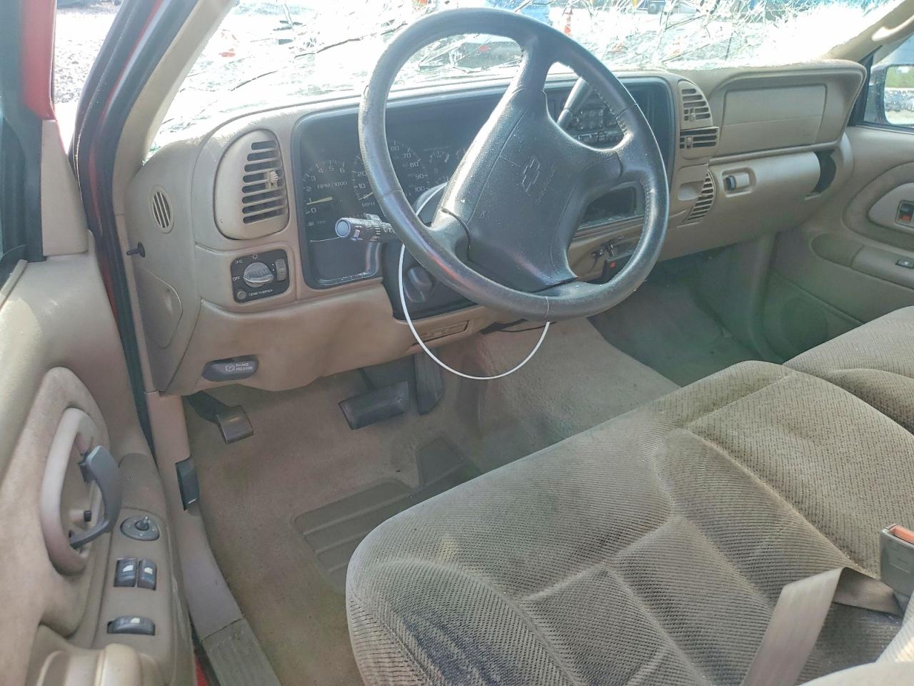 1997 Chevrolet Gmt-400 K1500 Red vin: 1GCEK14R5VZ228500