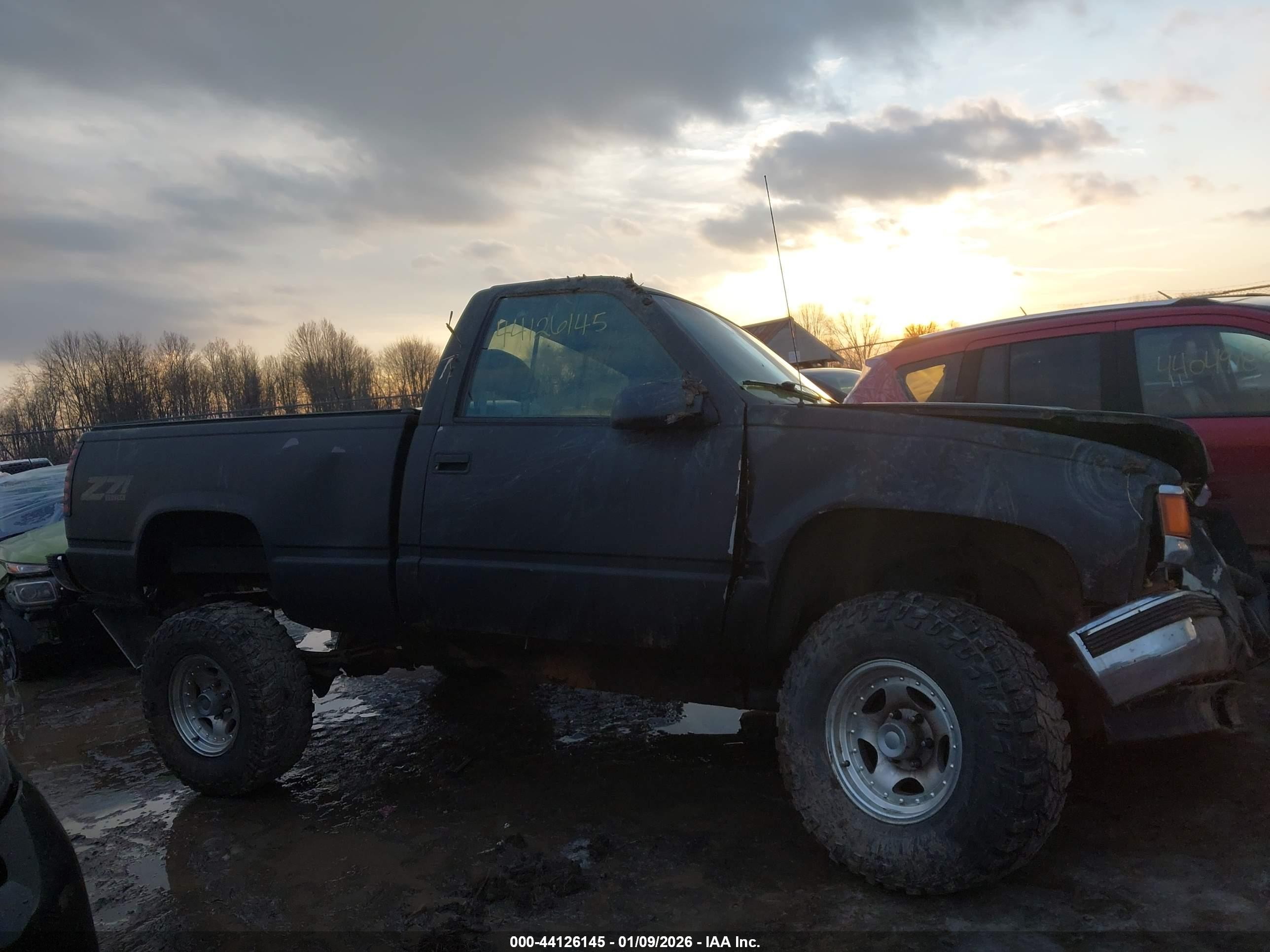 1997 Chevrolet K1500 Fleetside Black vin: 1GCEK14R7VZ220768
