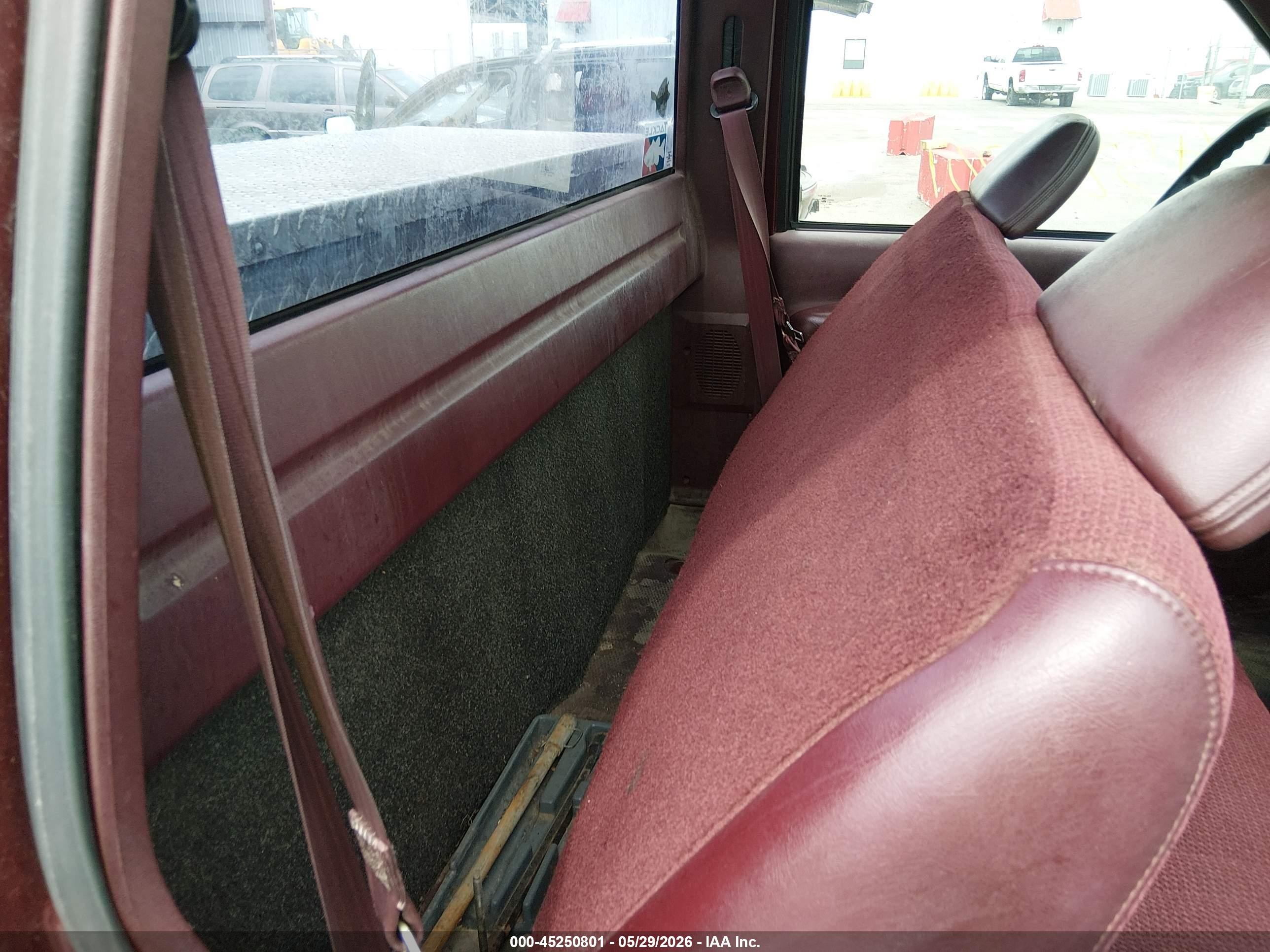1998 Chevrolet K1500 Fleetside/sportside Red vin: 1GCEK14R8WE172321