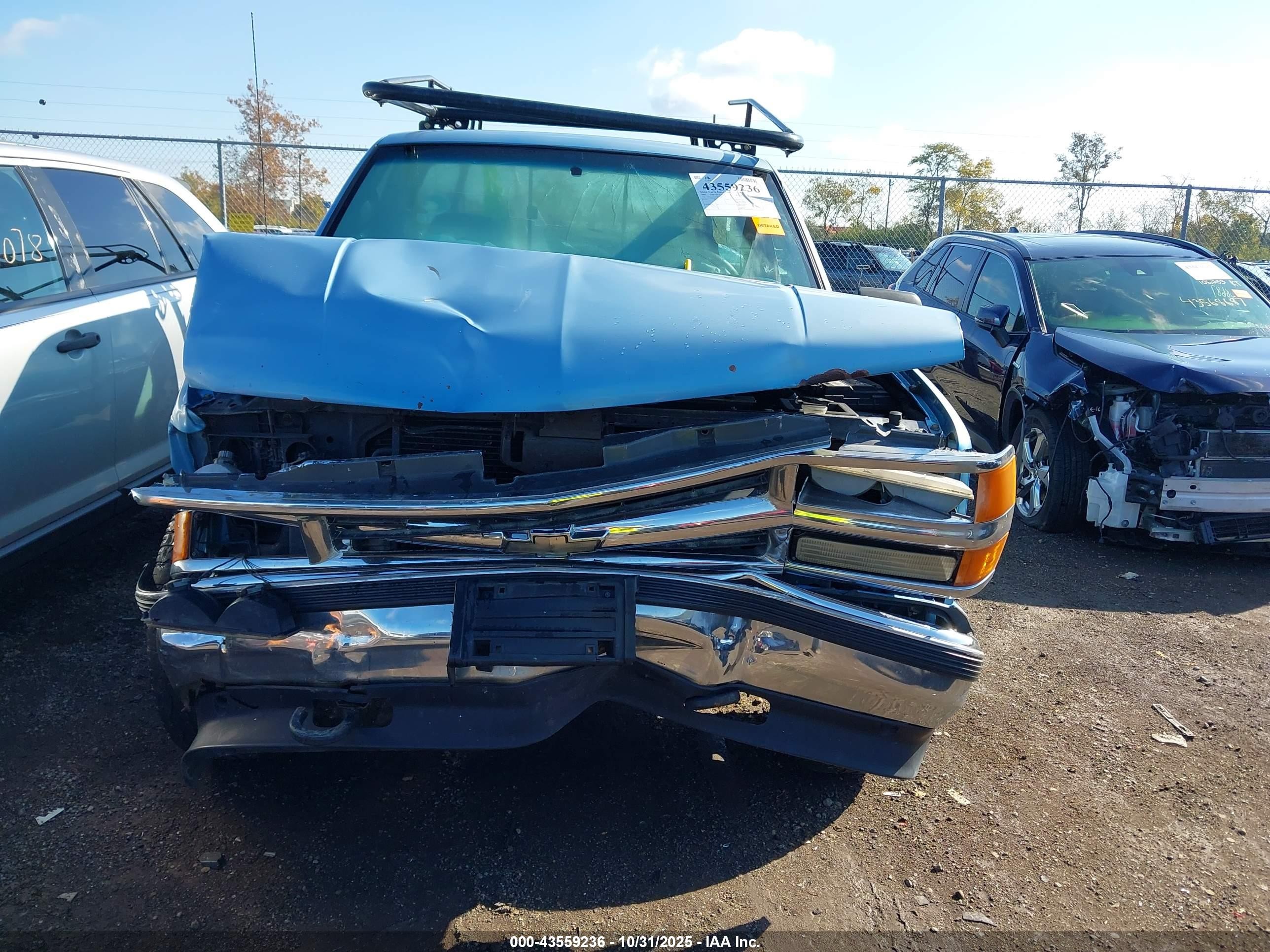 1997 Chevrolet K1500 Fleetside Blue vin: 1GCEK14RXVZ170822