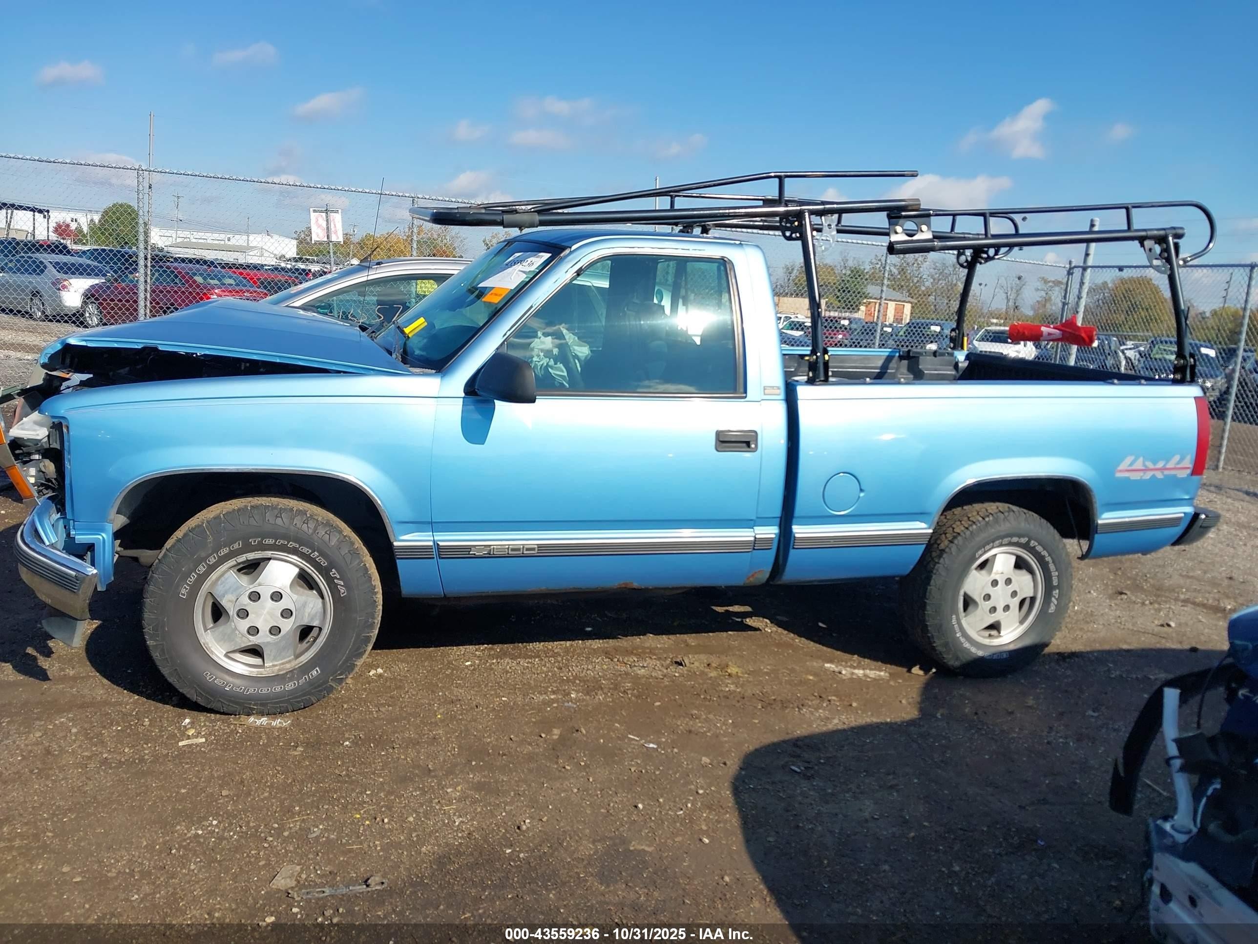1997 Chevrolet K1500 Fleetside Blue vin: 1GCEK14RXVZ170822