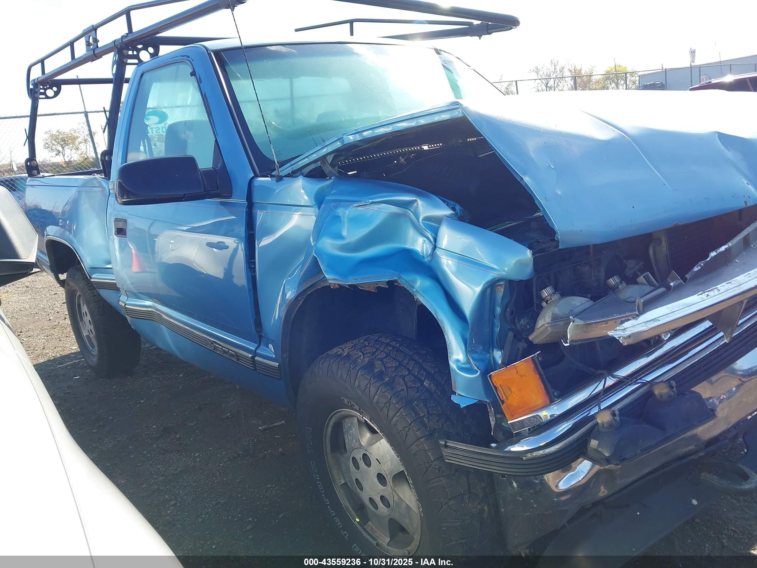 1997 Chevrolet K1500 Fleetside Blue vin: 1GCEK14RXVZ170822
