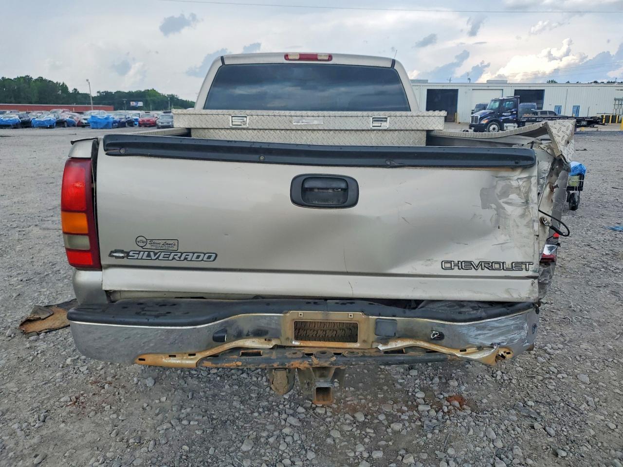 1999 Chevrolet Silverado K1500 Tan vin: 1GCEK14T0XZ103516