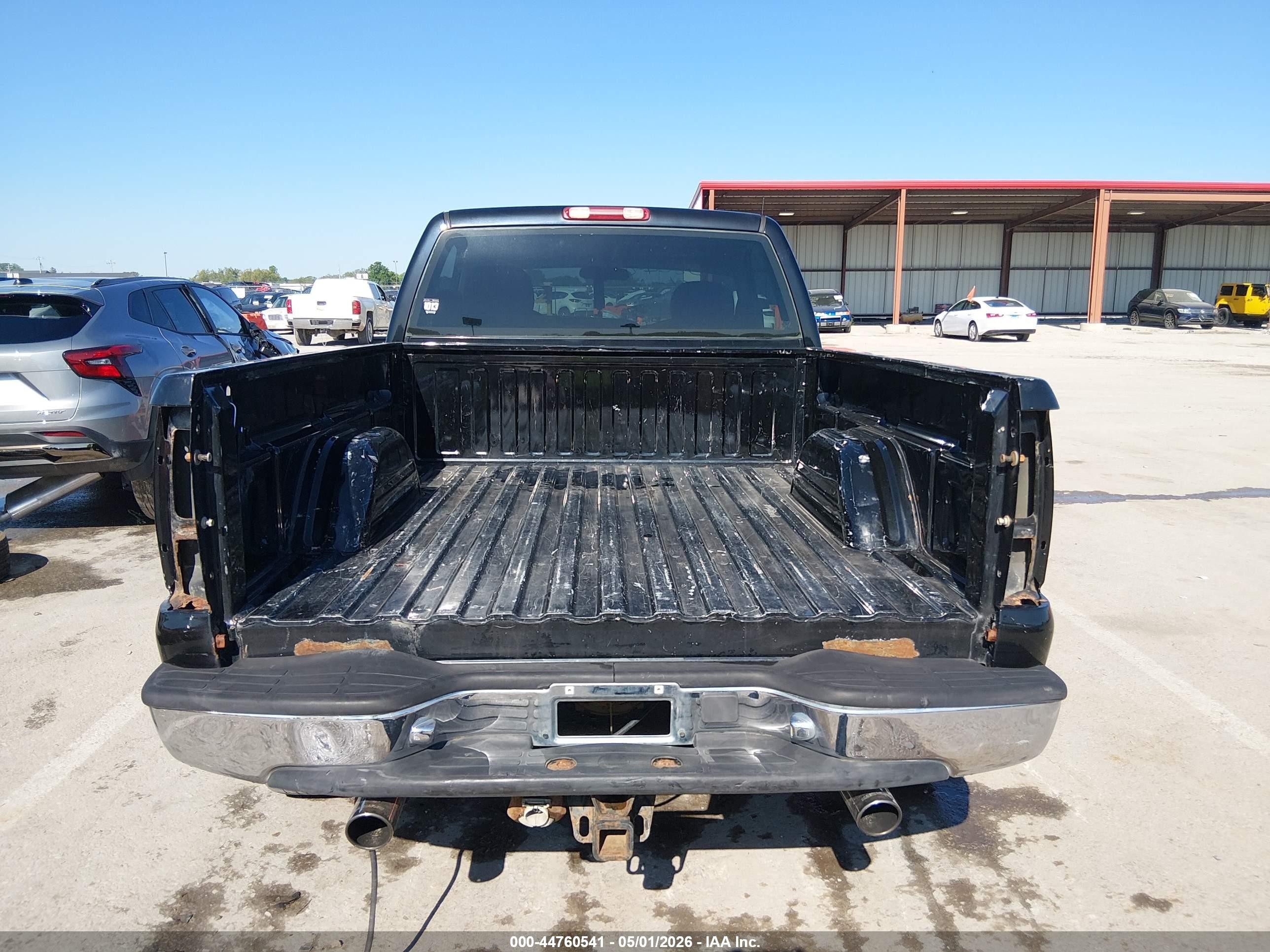 2000 Chevrolet Silverado 1500 Ls Черный vin: 1GCEK14T0YZ177021