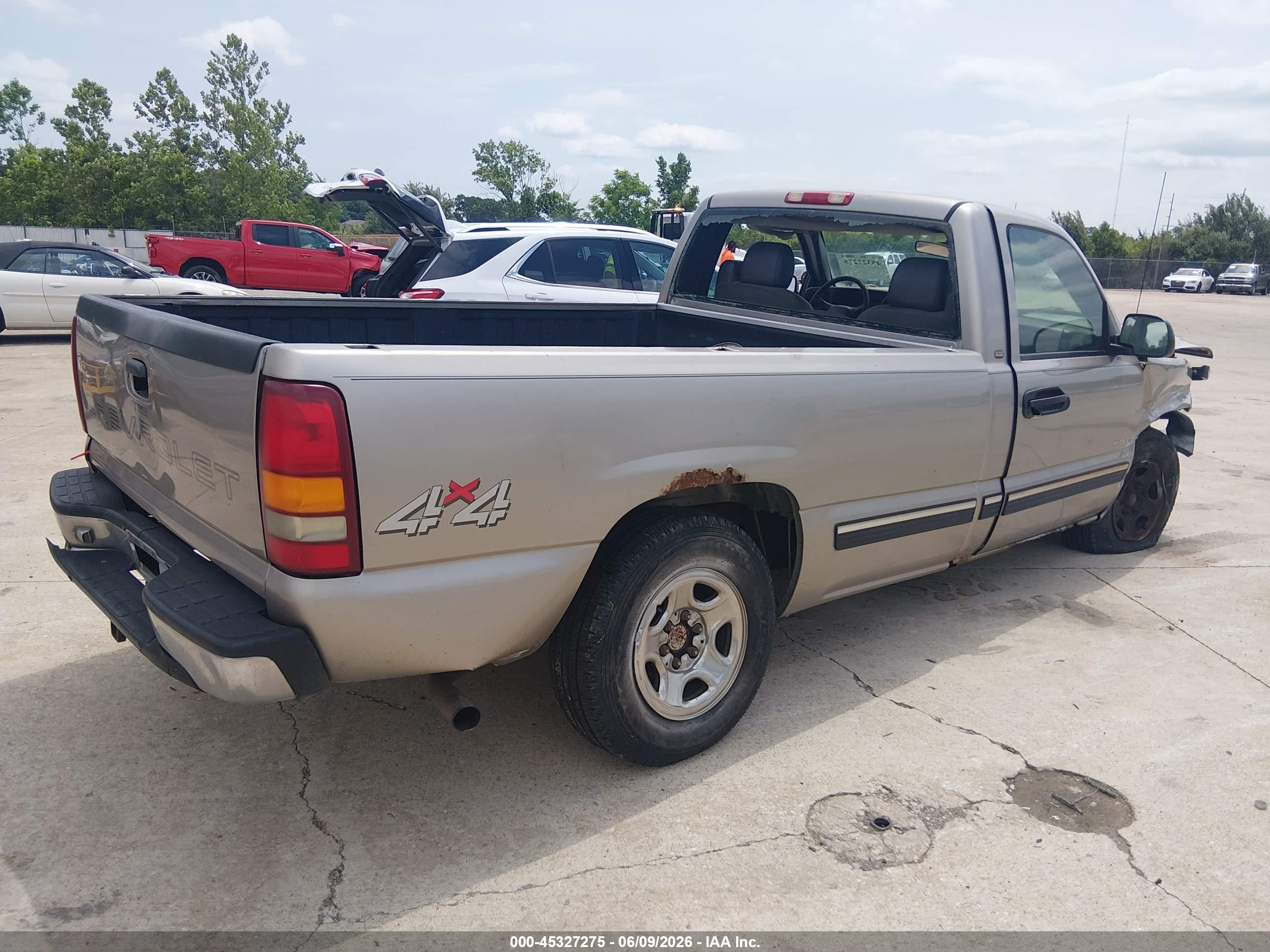 1999 Chevrolet Silverado 1500   Серый vin: 1GCEK14T1XE177938