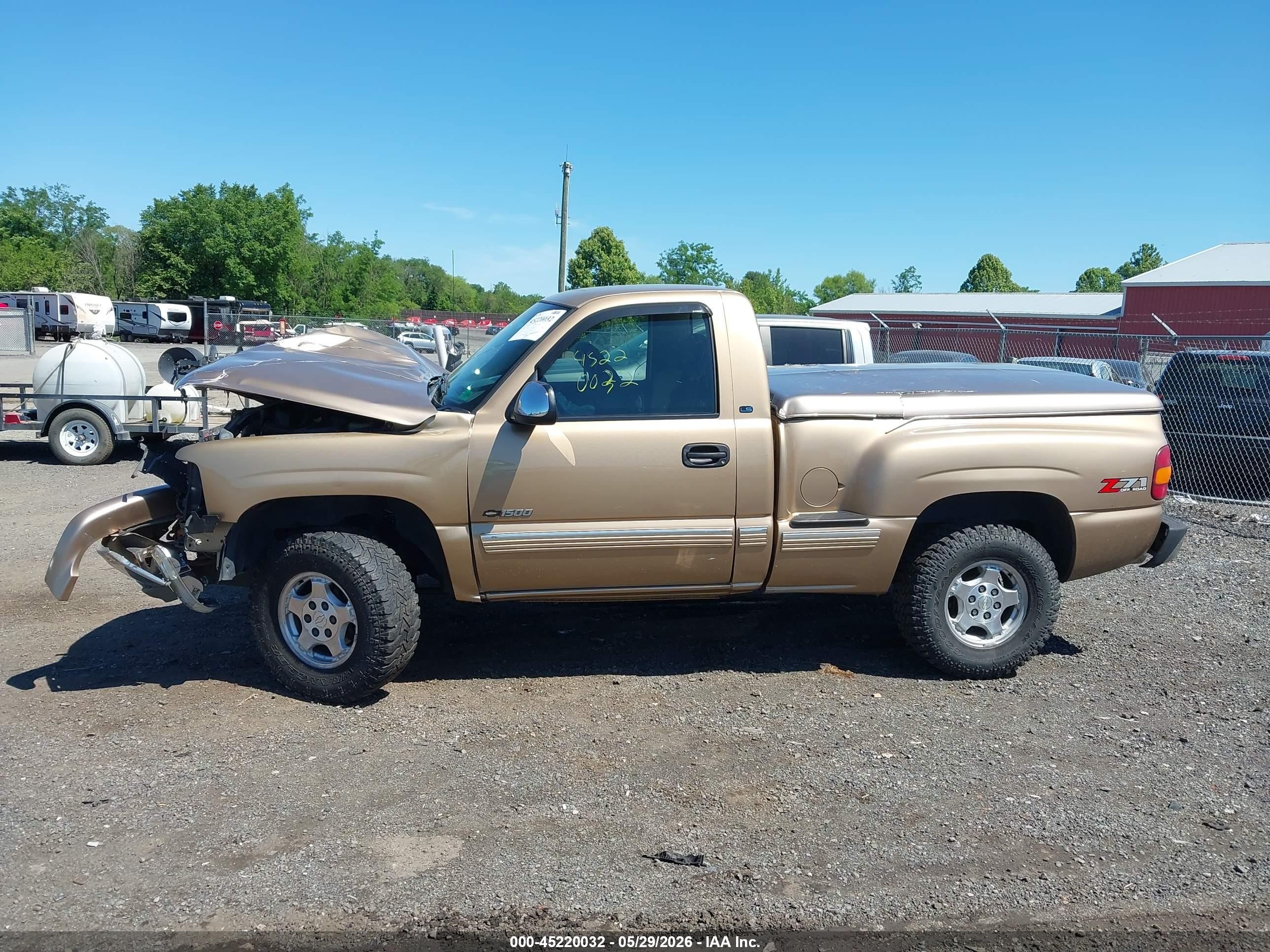 2000 Chevrolet Silverado 1500 Ls Gold vin: 1GCEK14T1YZ272638