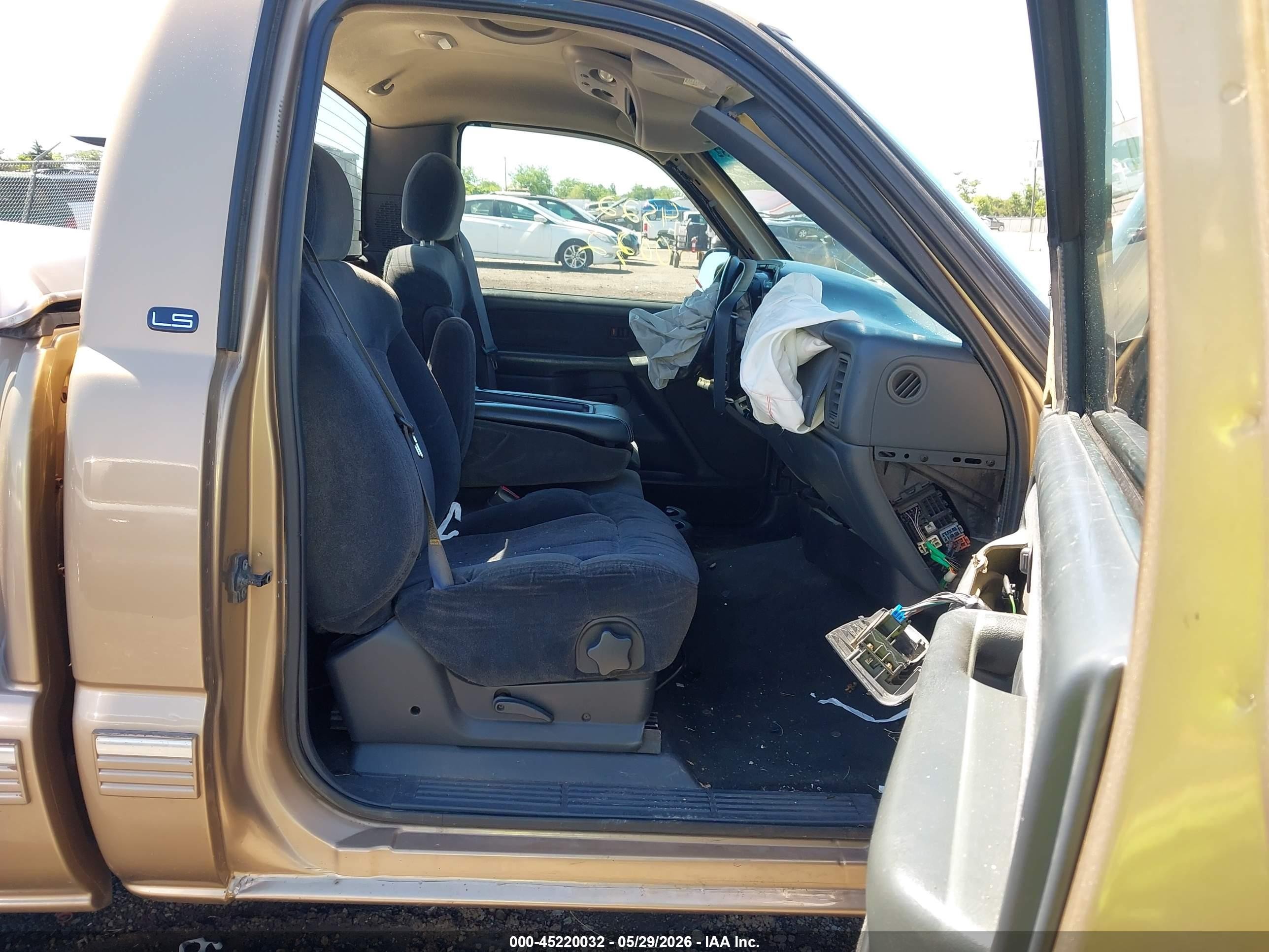 2000 Chevrolet Silverado 1500 Ls Gold vin: 1GCEK14T1YZ272638