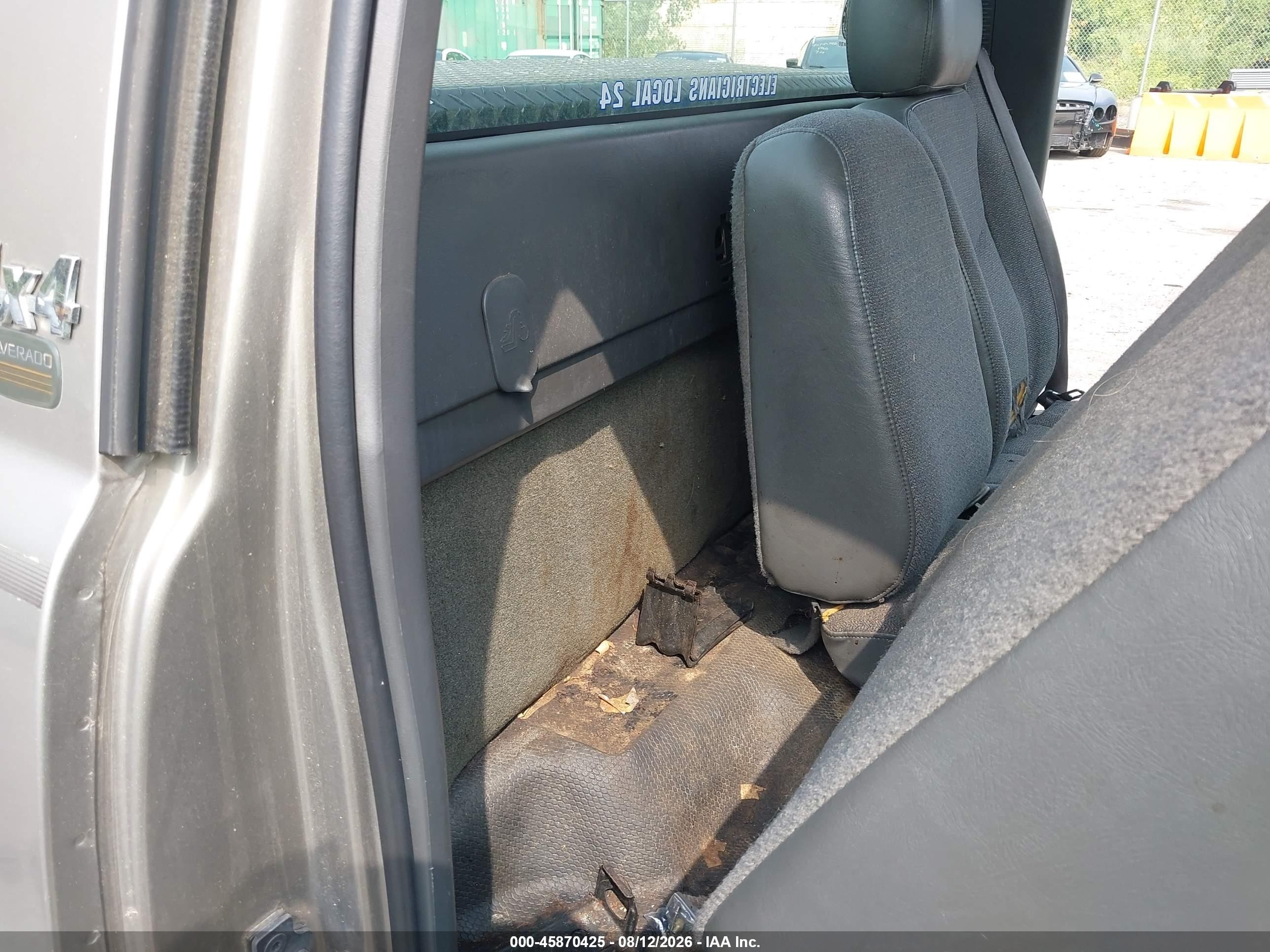 2003 Chevrolet Silverado 1500 Work Truck Gold vin: 1GCEK14T33Z167012
