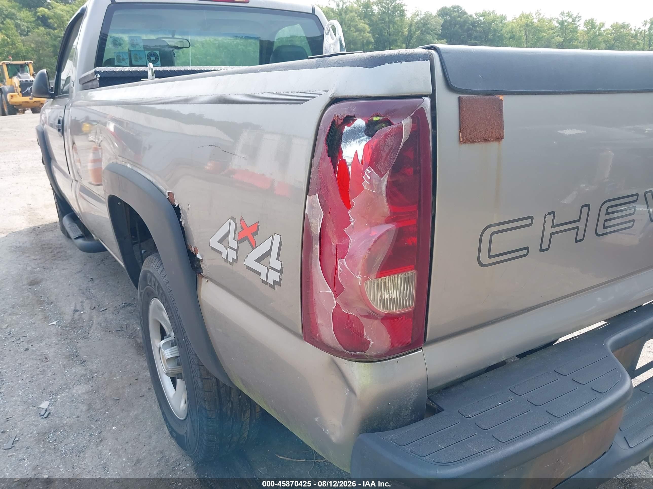 2003 Chevrolet Silverado 1500 Work Truck Gold vin: 1GCEK14T33Z167012