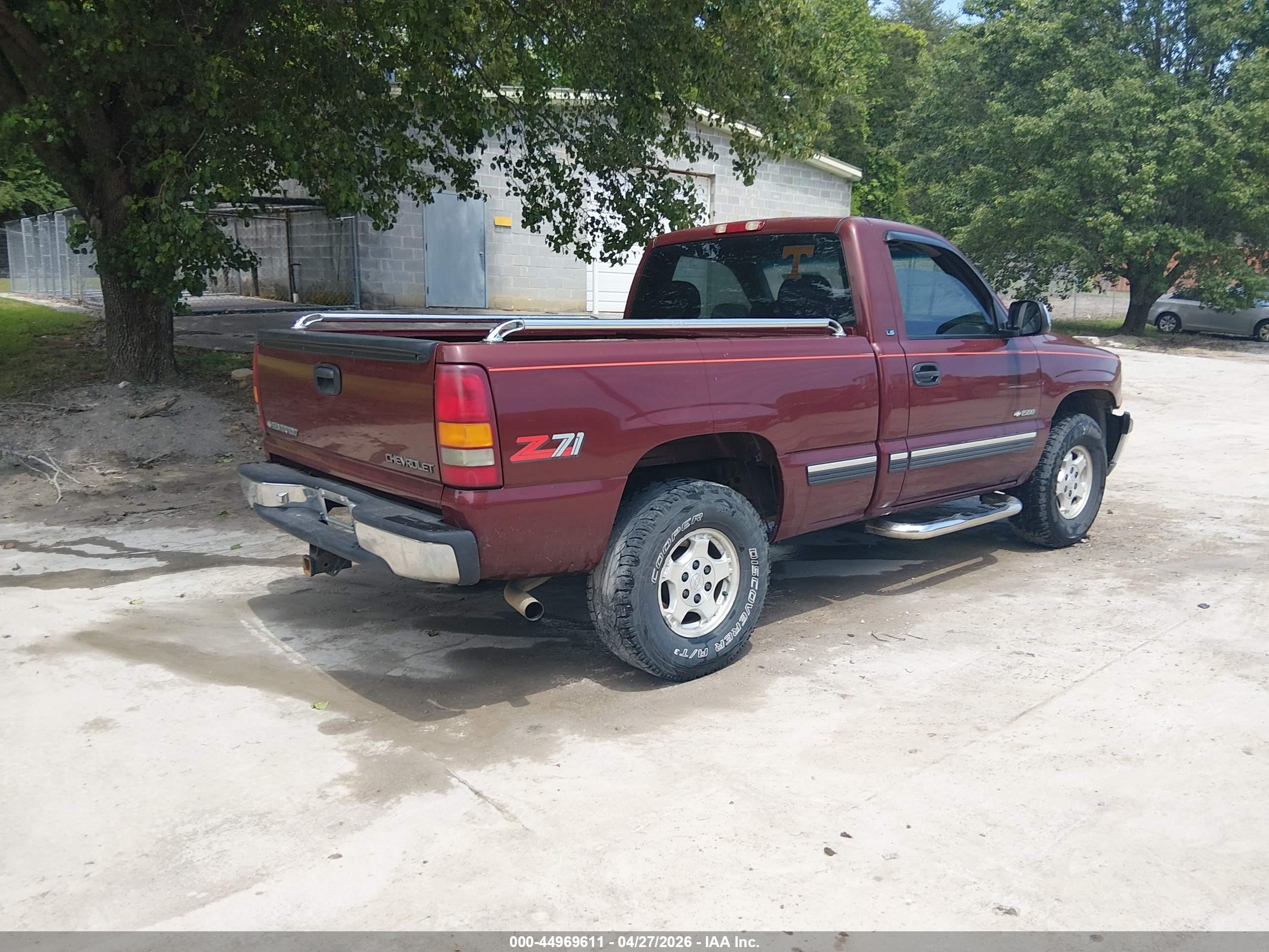 2000 Chevrolet Silverado 1500 Ls Red vin: 1GCEK14T3YZ285357