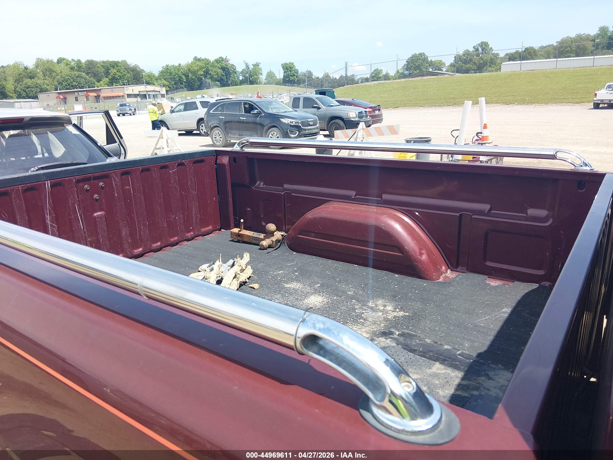 2000 Chevrolet Silverado 1500 Ls Red vin: 1GCEK14T3YZ285357