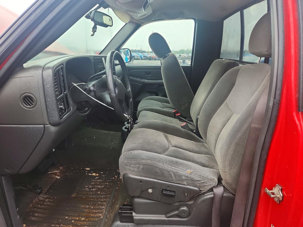 2004 Chevrolet Silverado K1500 Red vin: 1GCEK14T44Z307375