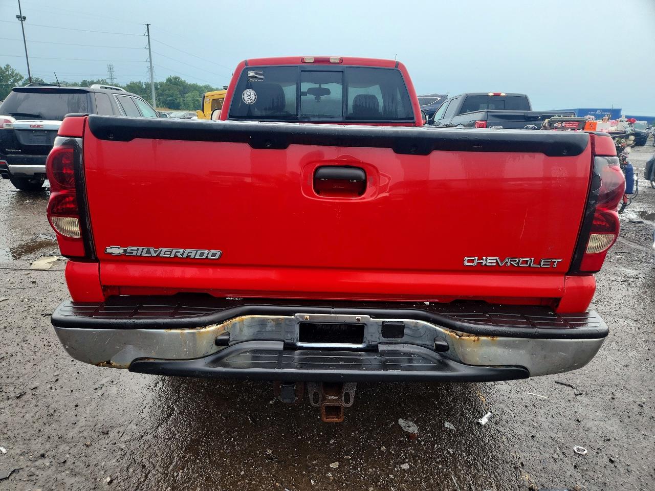 2004 Chevrolet Silverado K1500 Red vin: 1GCEK14T44Z307375