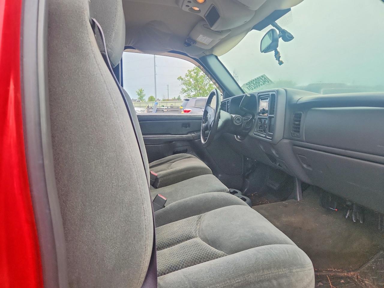 2004 Chevrolet Silverado K1500 Red vin: 1GCEK14T44Z307375