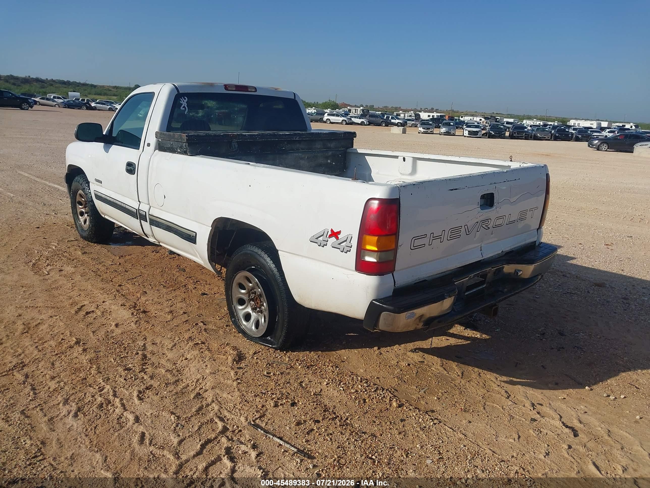 1999 Chevrolet Silverado 1500   Белый vin: 1GCEK14T6XE201778