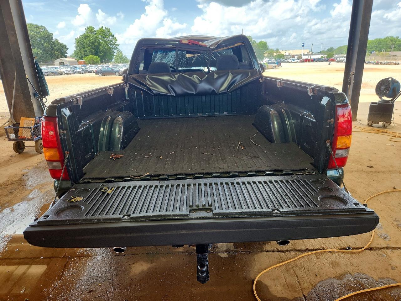2001 Chevrolet Silverado K1500 Green vin: 1GCEK14T71Z196087