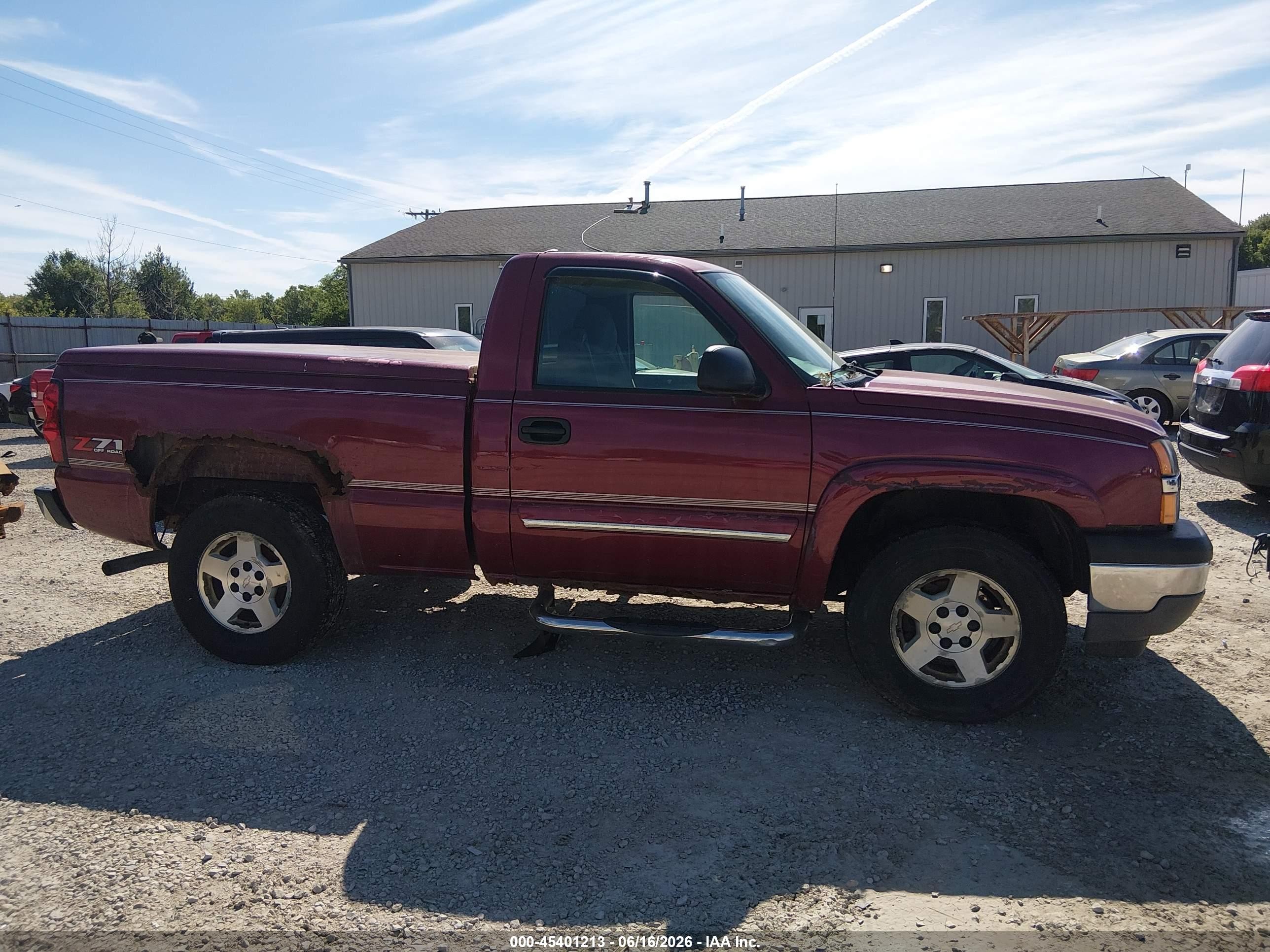 2005 Chevrolet Silverado 1500 Z71 Red vin: 1GCEK14T75Z181692