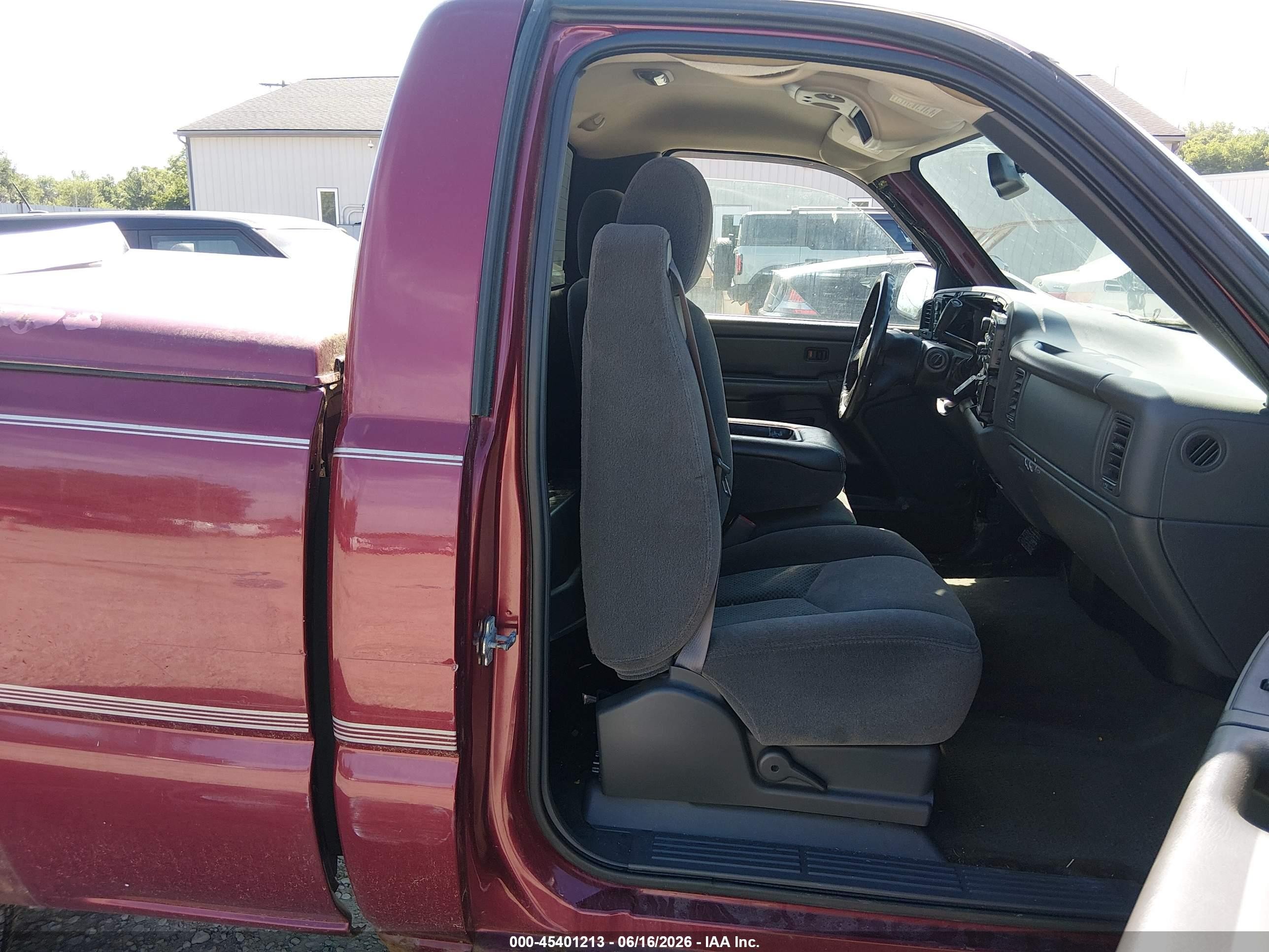 2005 Chevrolet Silverado 1500 Z71 Red vin: 1GCEK14T75Z181692