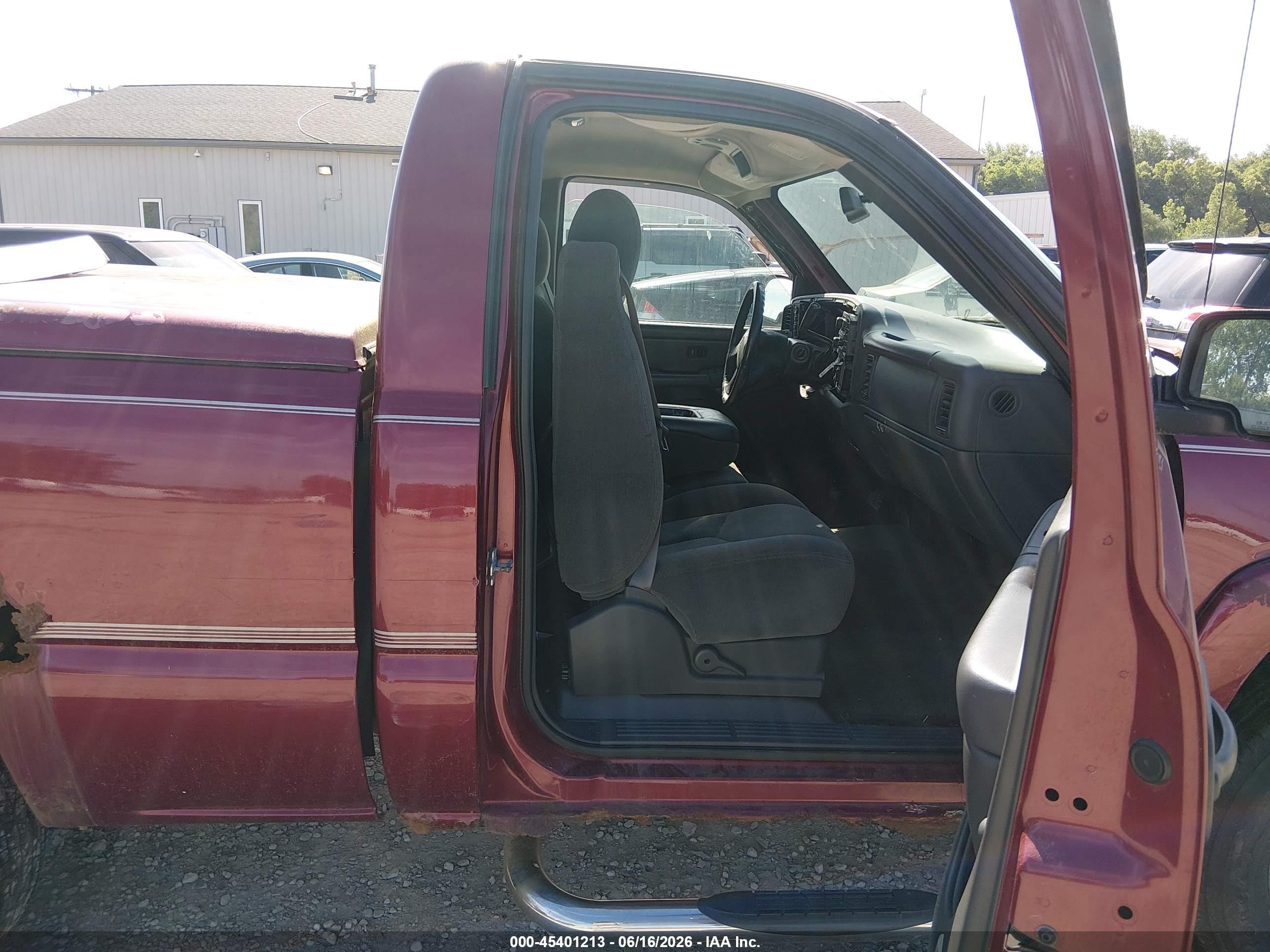 2005 Chevrolet Silverado 1500 Z71 Red vin: 1GCEK14T75Z181692