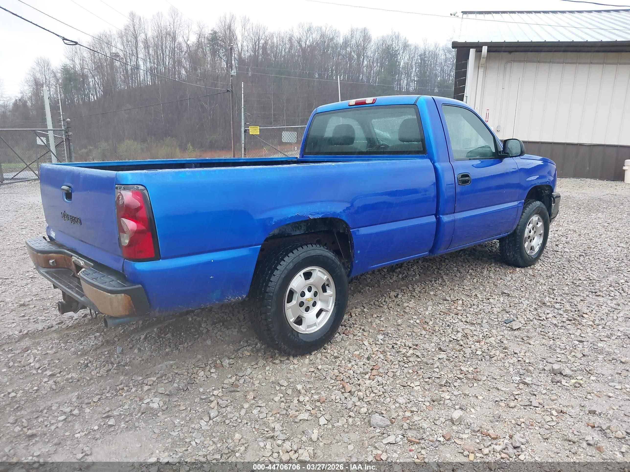 2004 Chevrolet Silverado 1500   Blue vin: 1GCEK14T84Z220109