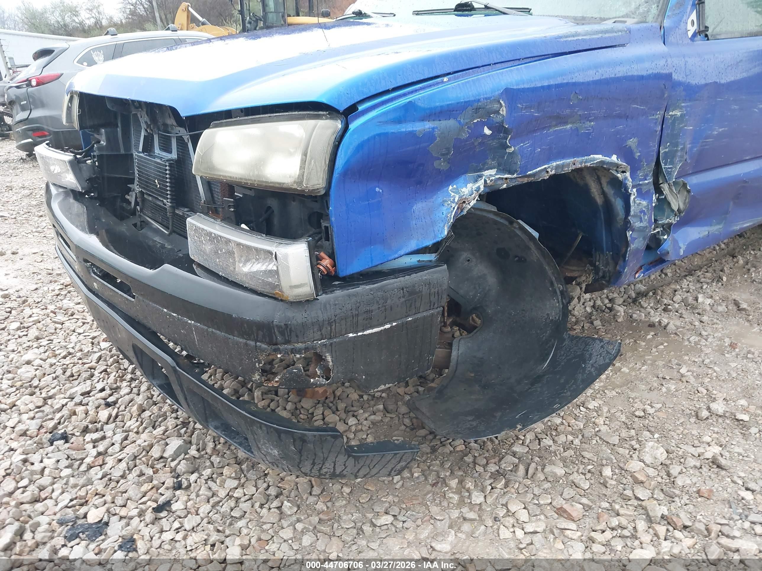 2004 Chevrolet Silverado 1500   Blue vin: 1GCEK14T84Z220109