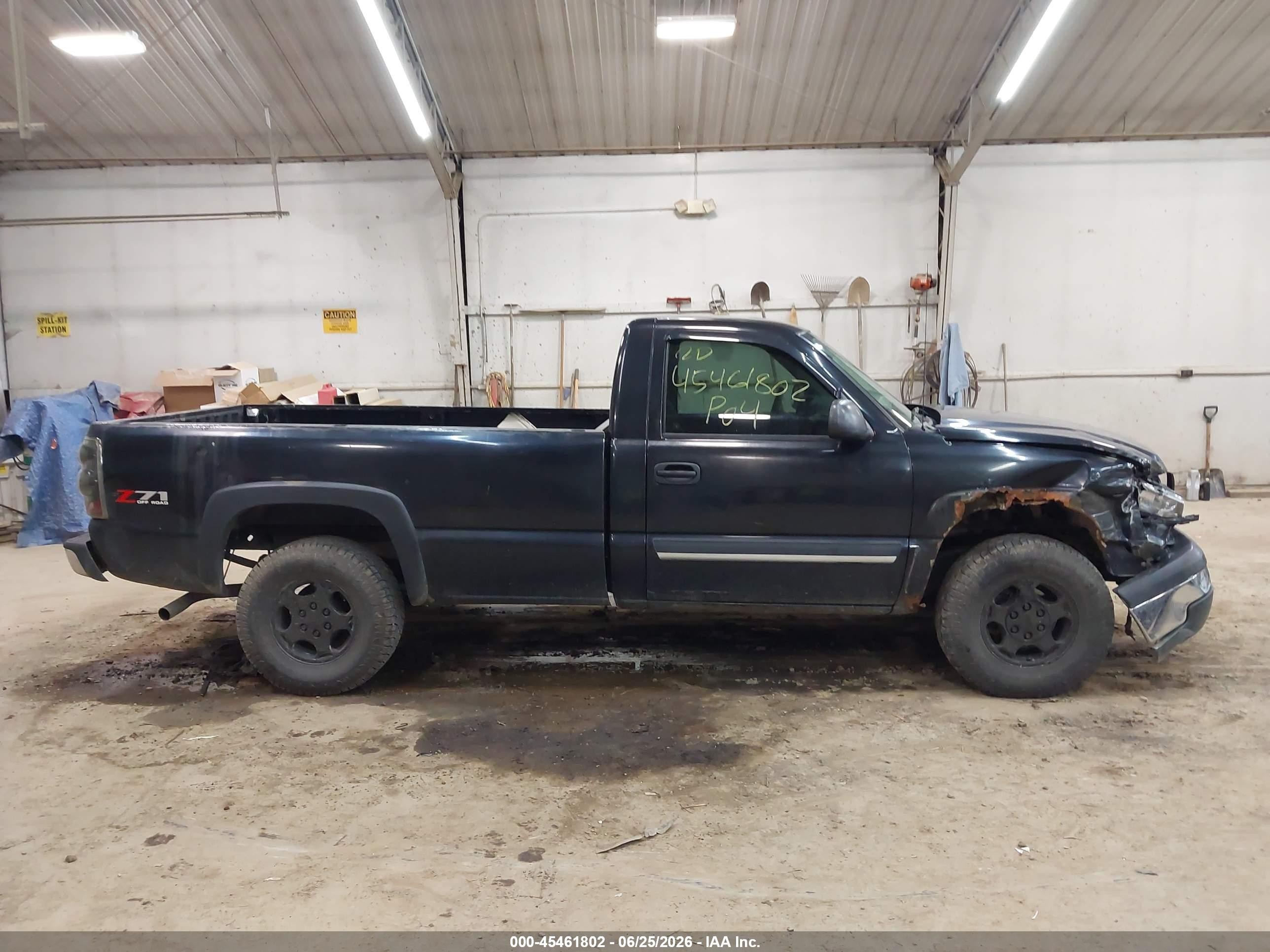 2004 Chevrolet Silverado 1500 Z71 Black vin: 1GCEK14T84Z340542