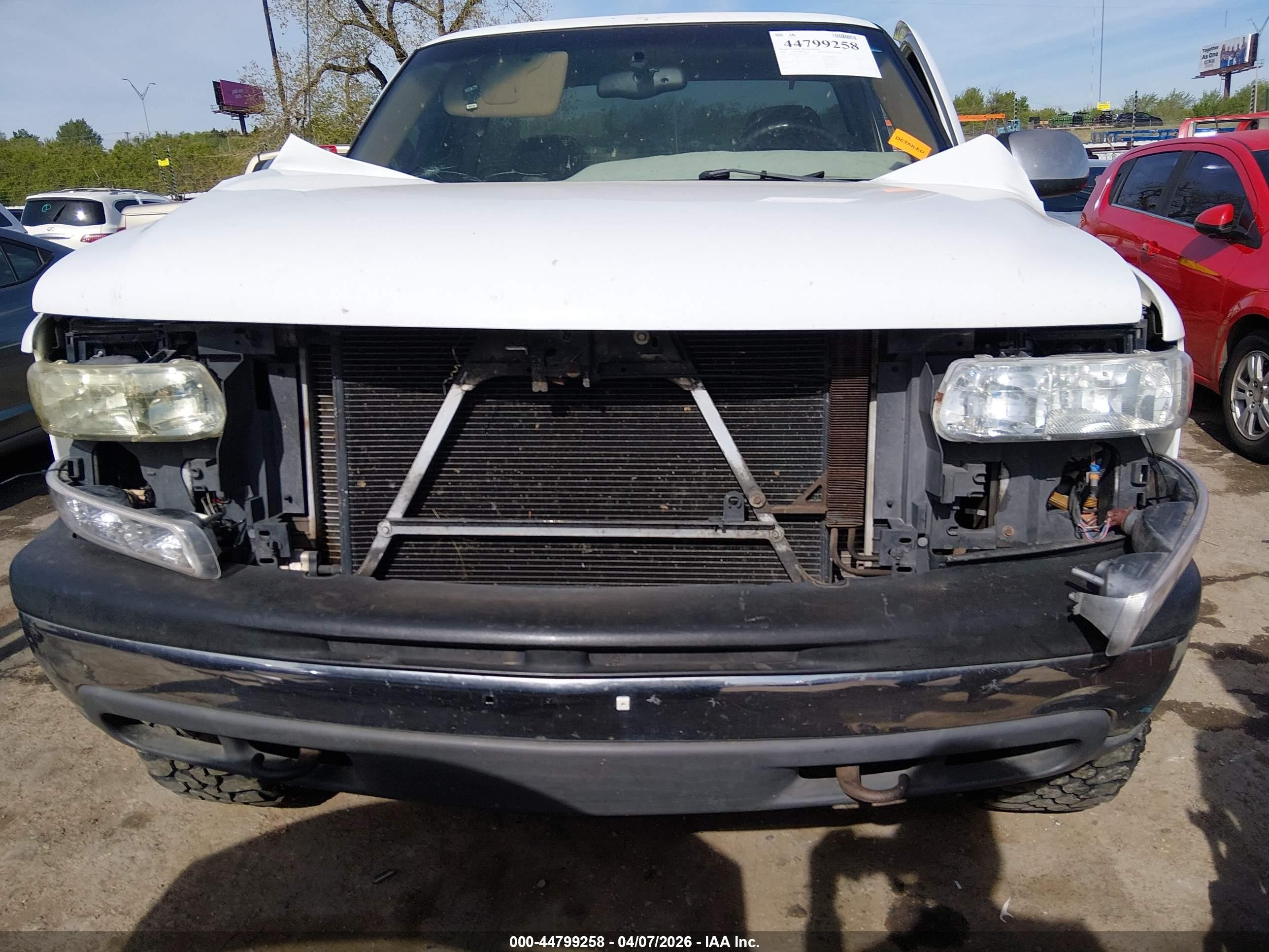 2000 Chevrolet Silverado 1500 Ls White vin: 1GCEK14TXYZ249892
