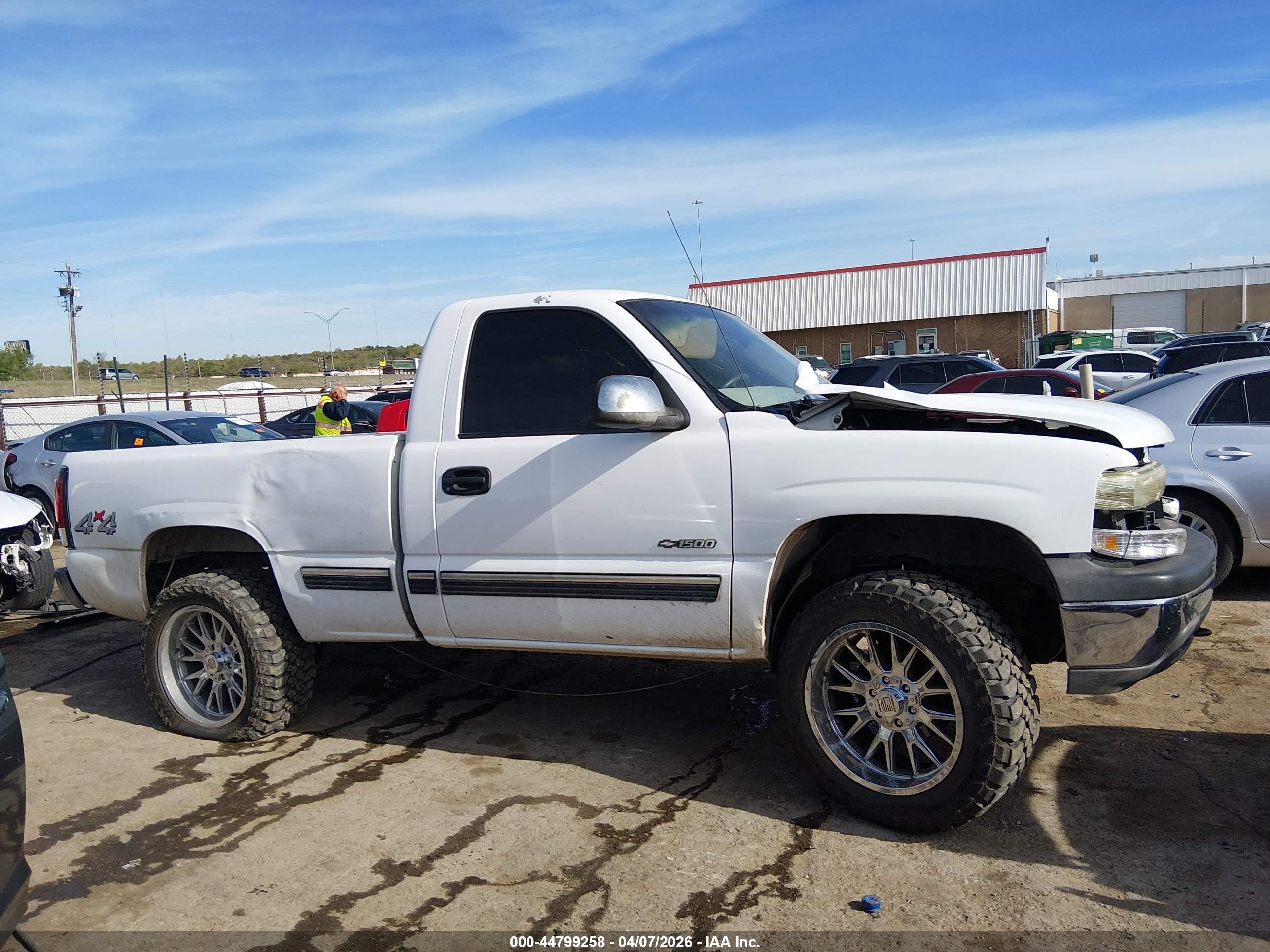 2000 Chevrolet Silverado 1500 Ls White vin: 1GCEK14TXYZ249892