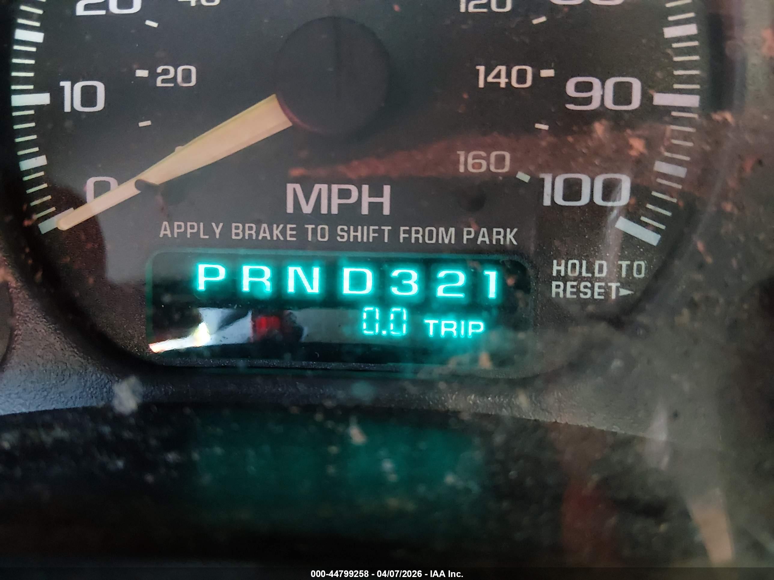 2000 Chevrolet Silverado 1500 Ls White vin: 1GCEK14TXYZ249892