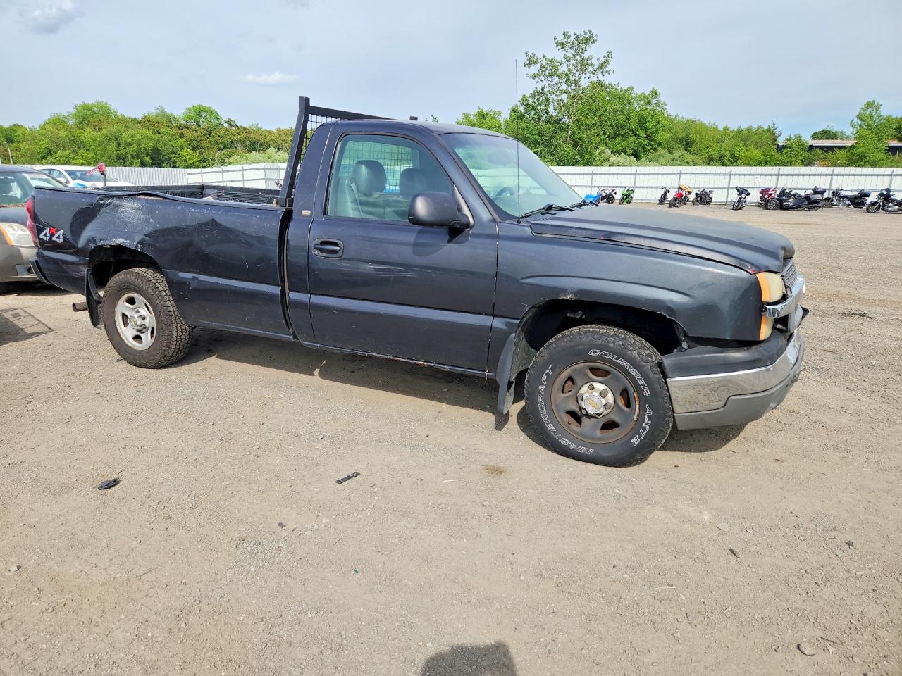 2004 Chevrolet Silverado K1500 Black vin: 1GCEK14V04E274335