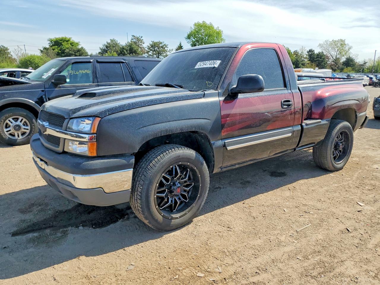 2004 Chevrolet Silverado K1500 Two Tone vin: 1GCEK14V14Z107491