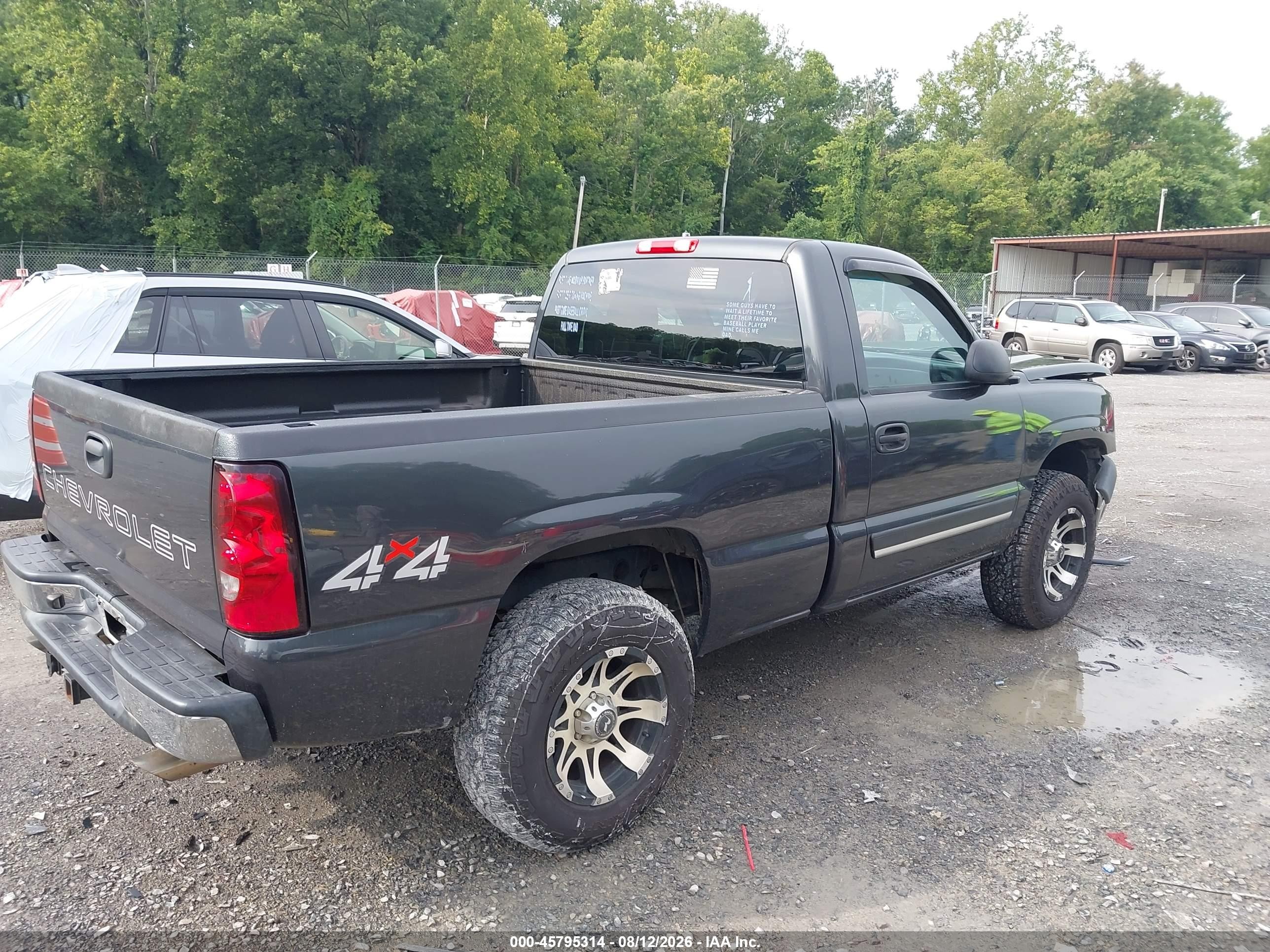 2004 Chevrolet Silverado 1500   Черный vin: 1GCEK14V34Z235750